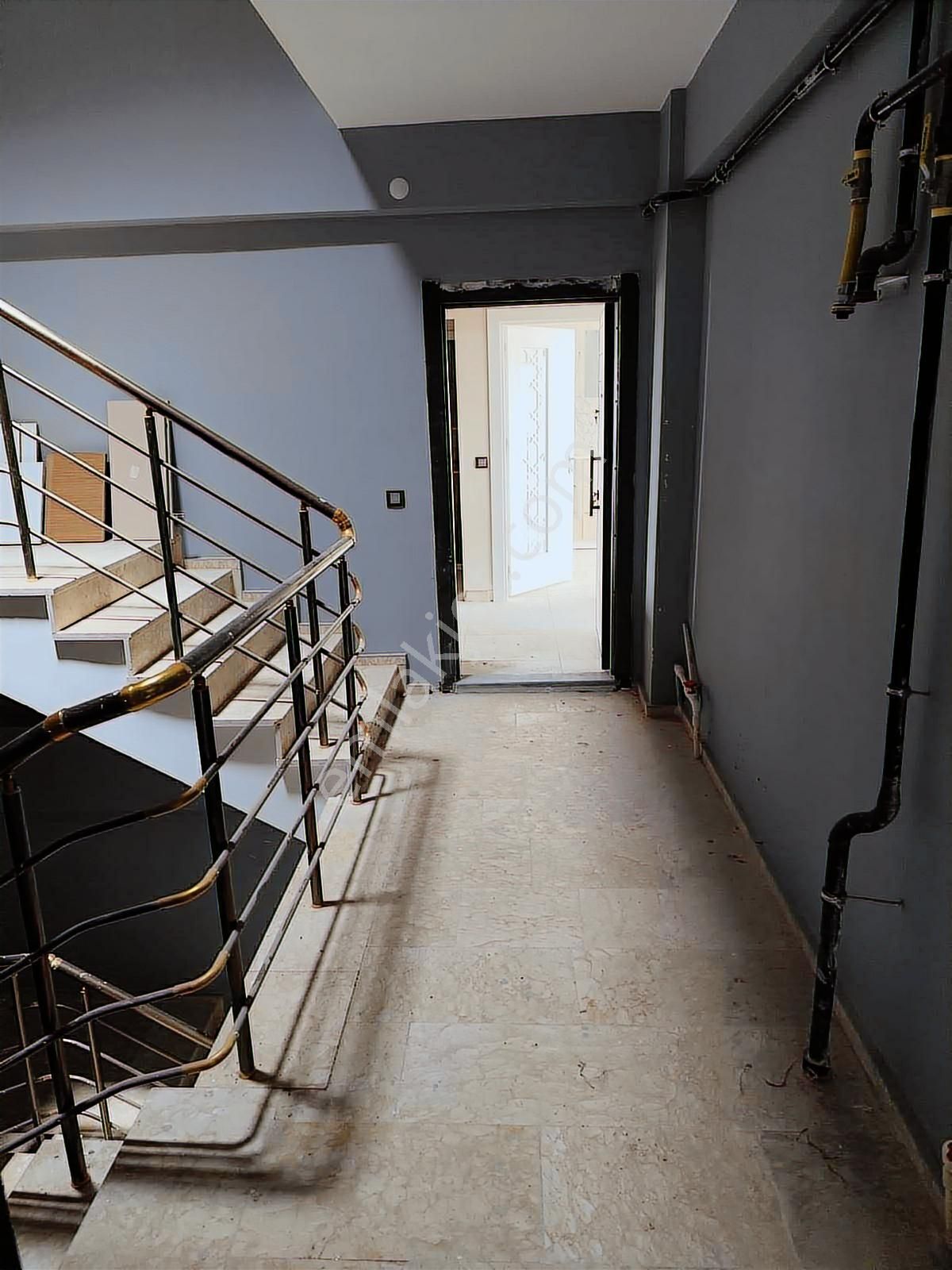 Alakova'da 2+1 2.kat Sıfır Satılıkk Geniş Daire - Görsel 8