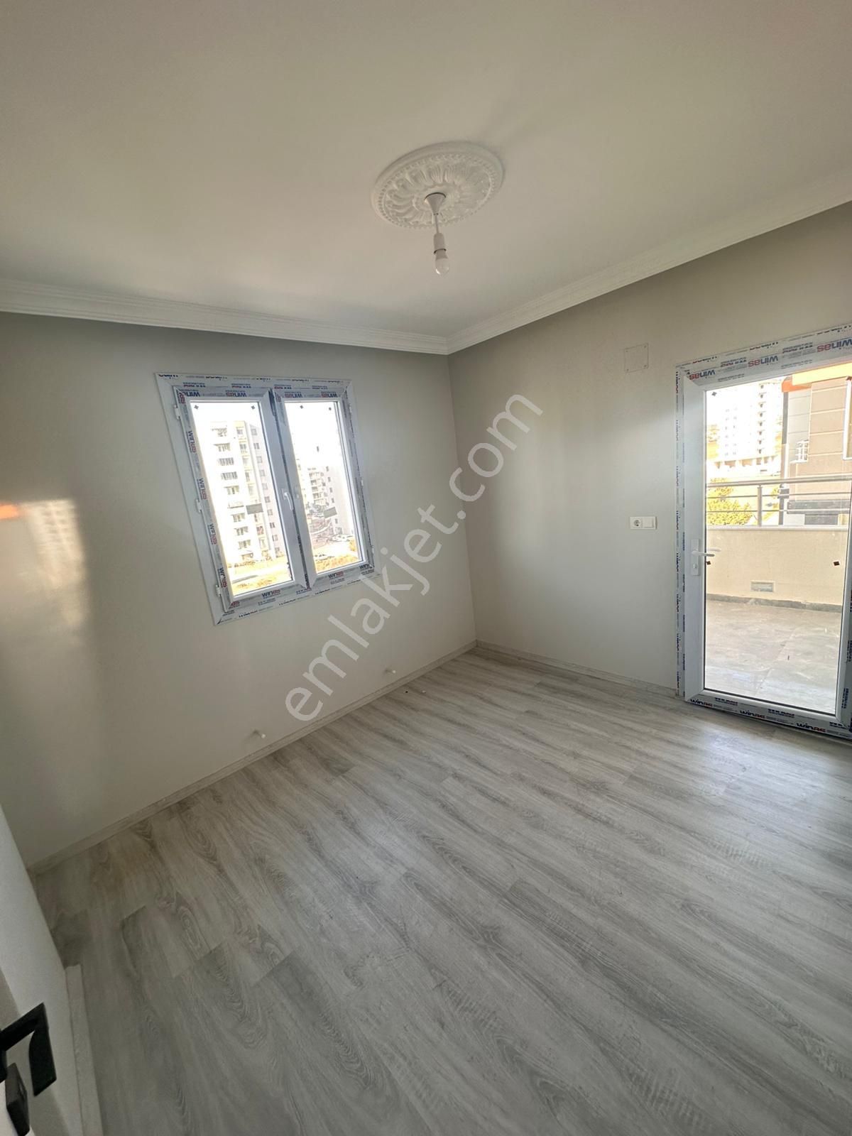 Adana Sarıçam Orhangazi Bulvar Üzerinde 3+1 Sıfır Kullanılmamış Kiralık Daire - Görsel 15
