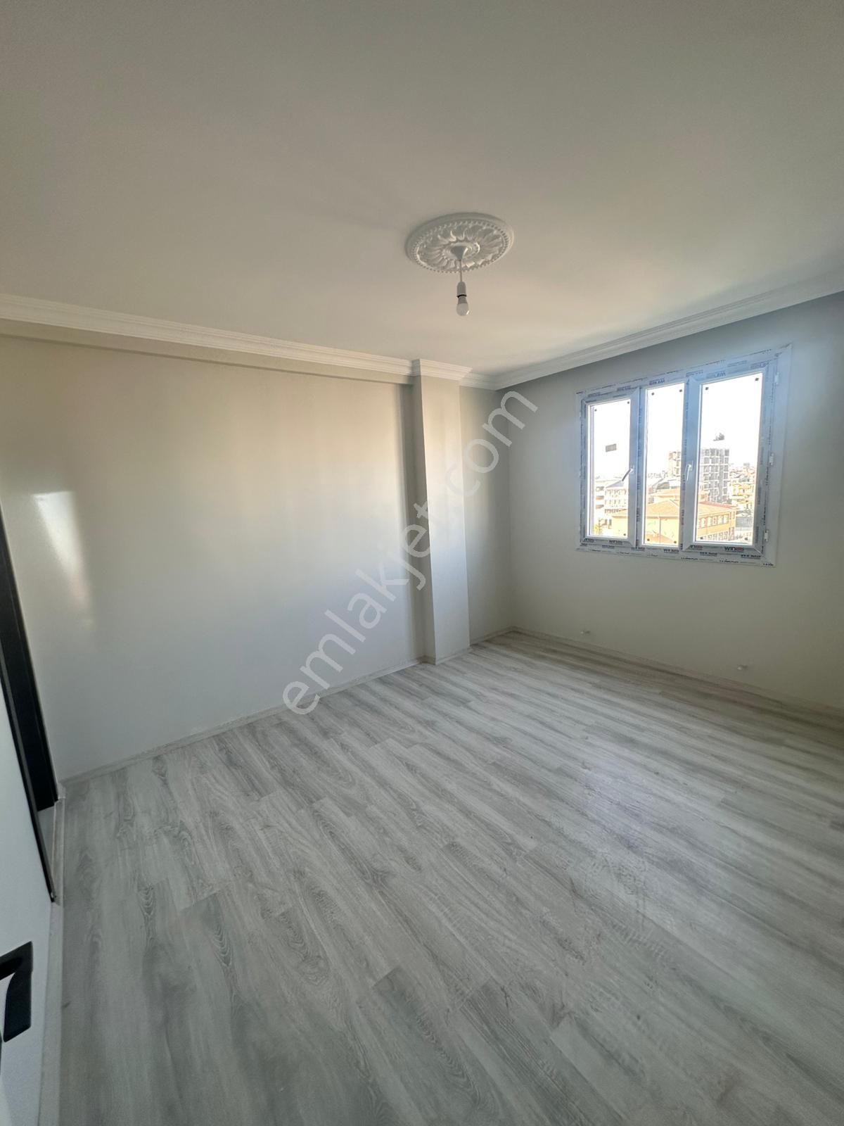 Adana Sarıçam Orhangazi Bulvar Üzerinde 3+1 Sıfır Kullanılmamış Kiralık Daire - Görsel 4