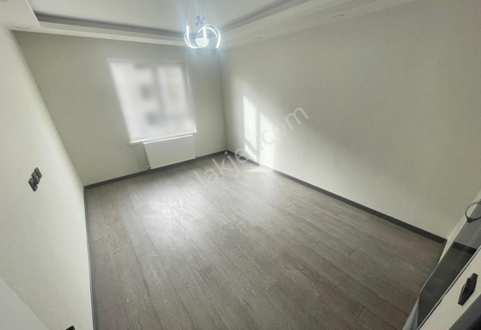 Bağlum Karakaya Da Ön Cephede , 2 Banyolu, 2 Balkonlu 3+1*** - Görsel 12