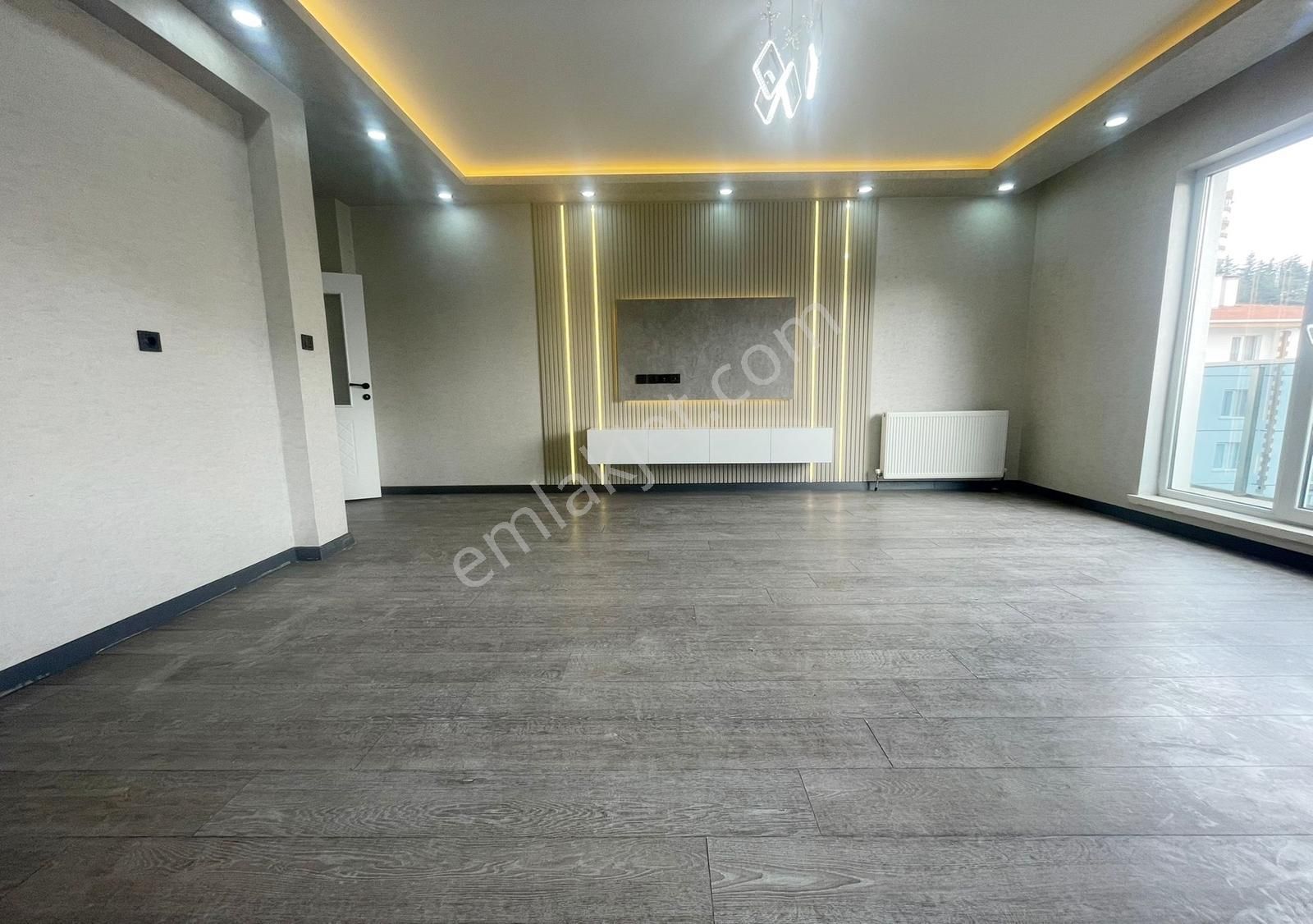 Bağlum Karakaya Da Ön Cephede , 2 Banyolu, 2 Balkonlu 3+1*** - Görsel 22