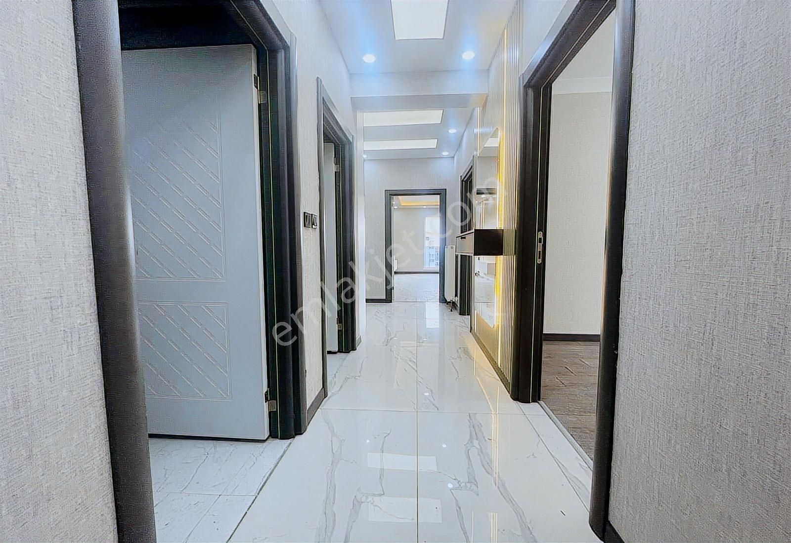 Bağlum Karakaya Da Ön Cephede , 2 Banyolu, 2 Balkonlu 3+1*** - Görsel 27