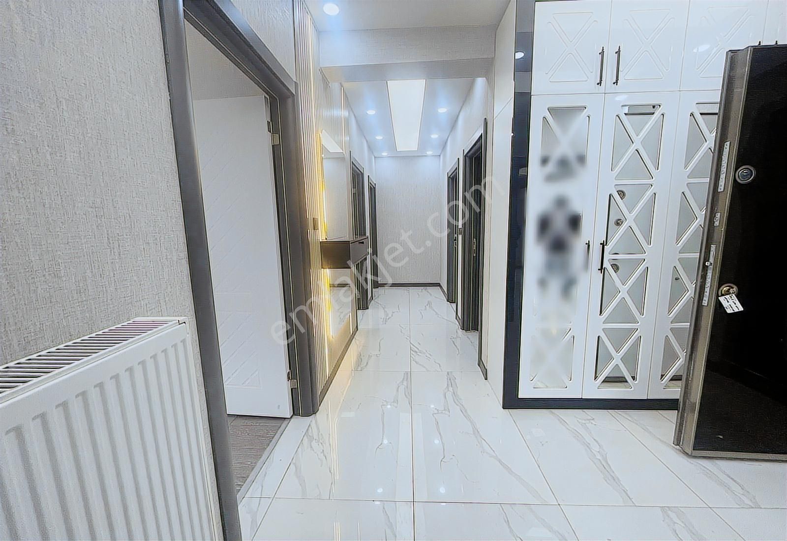 Bağlum Karakaya Da Ön Cephede , 2 Banyolu, 2 Balkonlu 3+1*** - Görsel 6