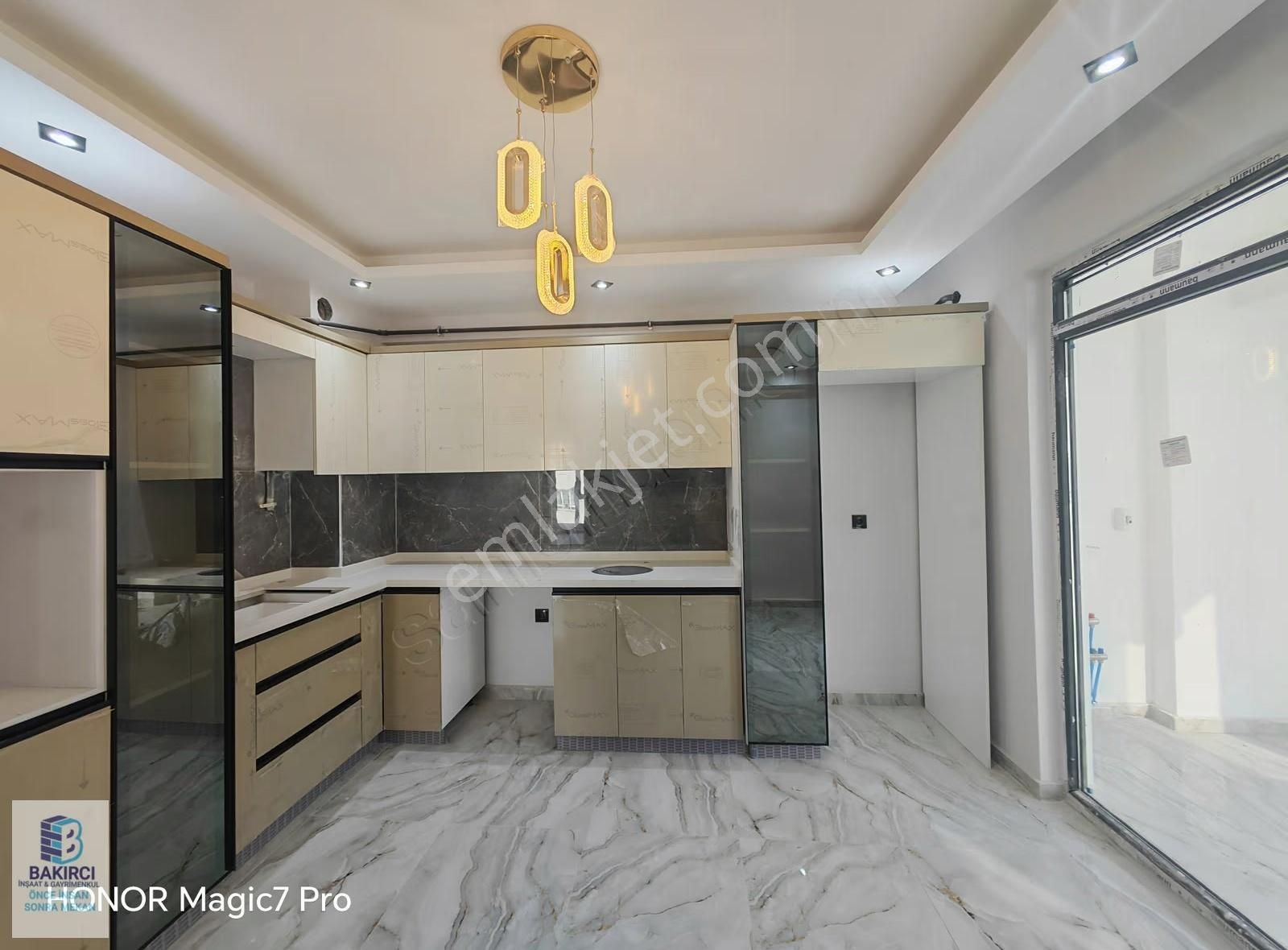 Bakırcı İnşaat & Gym'den Çamlıca Mah. Özel Garajlı 2+1 Satılık D - Görsel 13