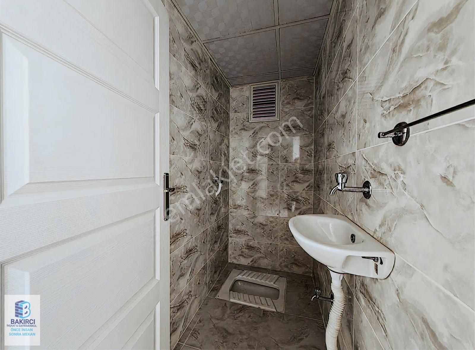 Bakırcı İnşaat & Gayrimenkulden Çamlıca Mah. 2+1 Kiralık Daire - Görsel 9