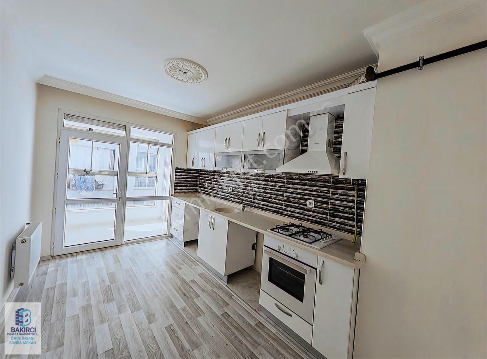 Bakırcı İnşaat & Gayrimenkulden Çamlıca Mah. 2+1 Kiralık Daire