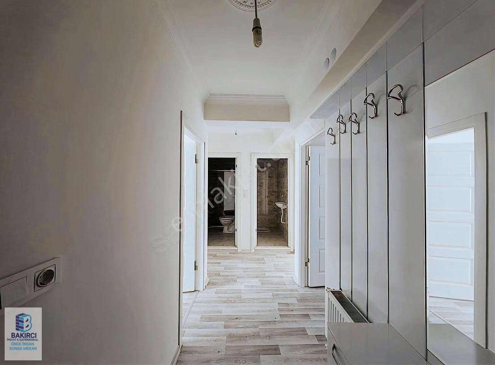 Bakırcı İnşaat & Gayrimenkulden Çamlıca Mah. 2+1 Kiralık Daire - Görsel 7