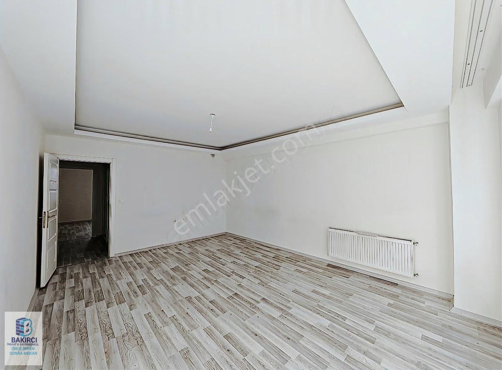 Bakırcı İnşaat & Gayrimenkulden Çamlıca Mah. 2+1 Kiralık Daire - Görsel 5