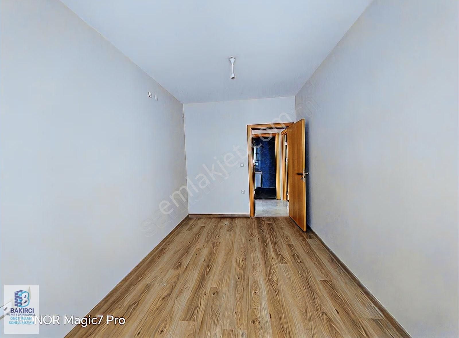 Bakırcı İnş&gym'den Ertuğrulgazi Mah. Site İçi Özel Garajlı 3+1 - Görsel 5