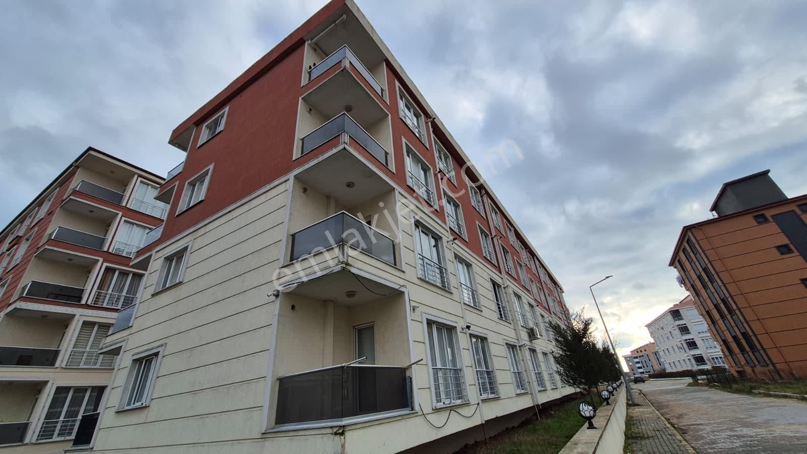 B&u Gayrimenkulden Birun Sitesinde Satılık 1+0 Eşyalı Daire. - Görsel 2