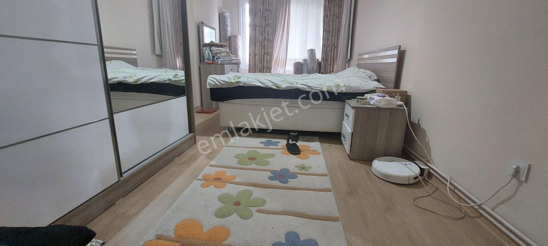 Süreyyaplajında 120m2 3.kat Kombili 3 Balkonlu Daire - Görsel 23