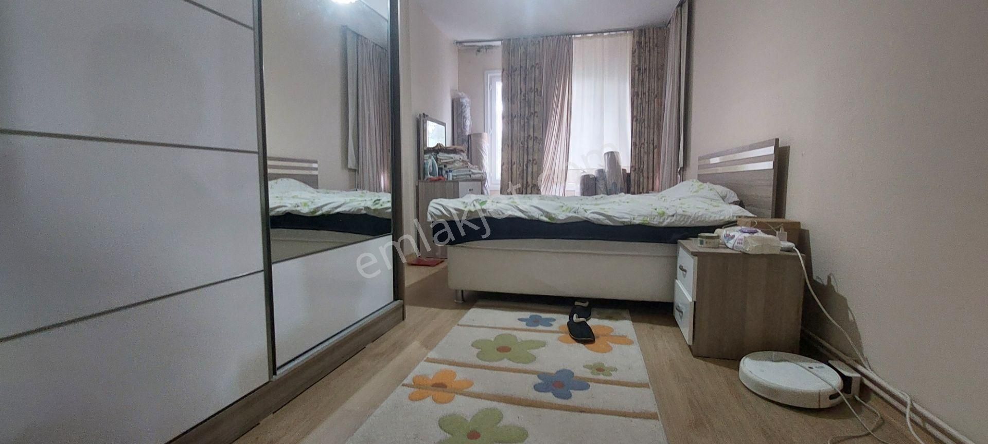 Süreyyaplajında 120m2 3.kat Kombili 3 Balkonlu Daire - Görsel 24