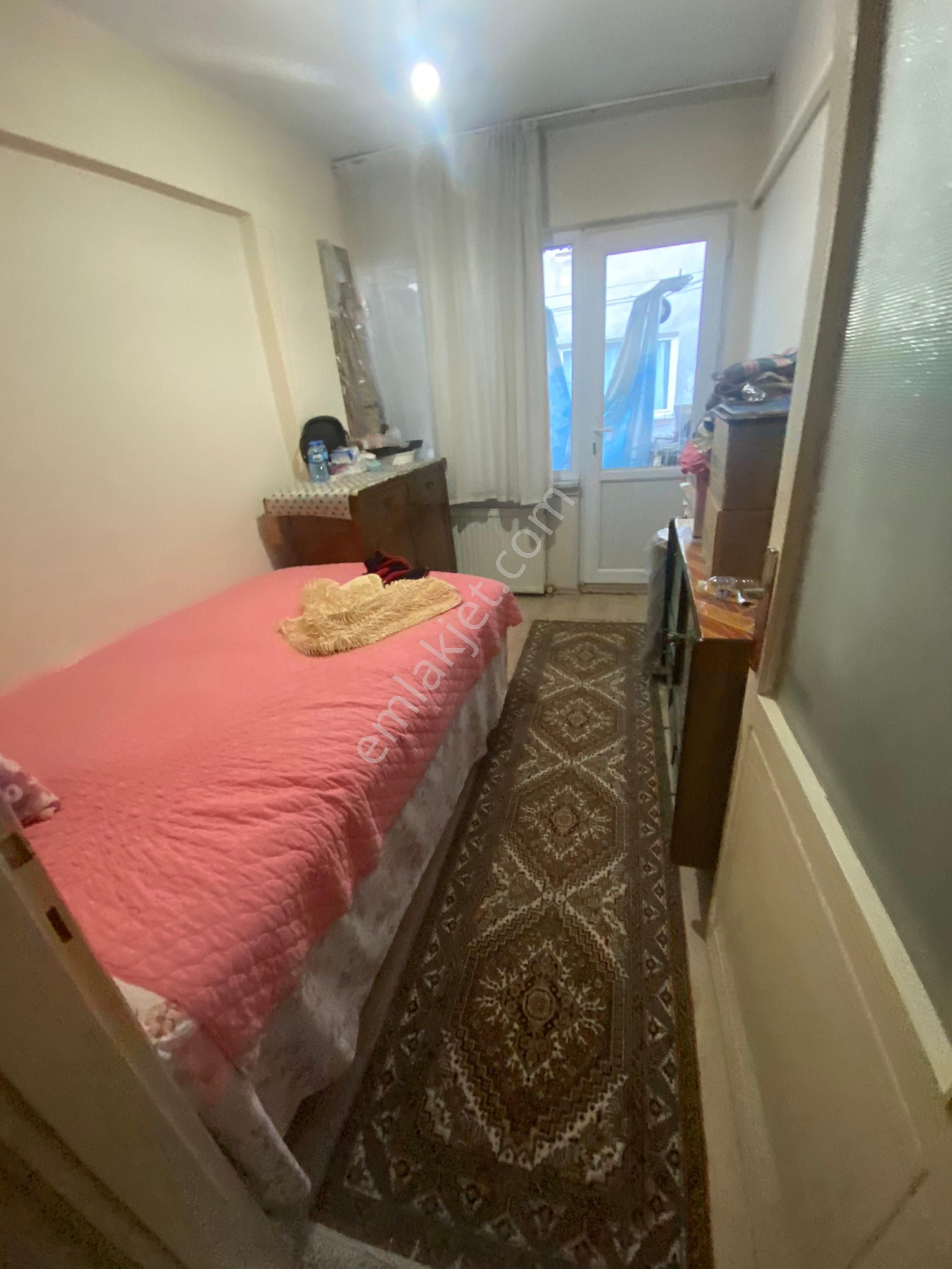 Cihangir Emlaktan Altıparmakta Satılık Kelepir Daire - Görsel 2