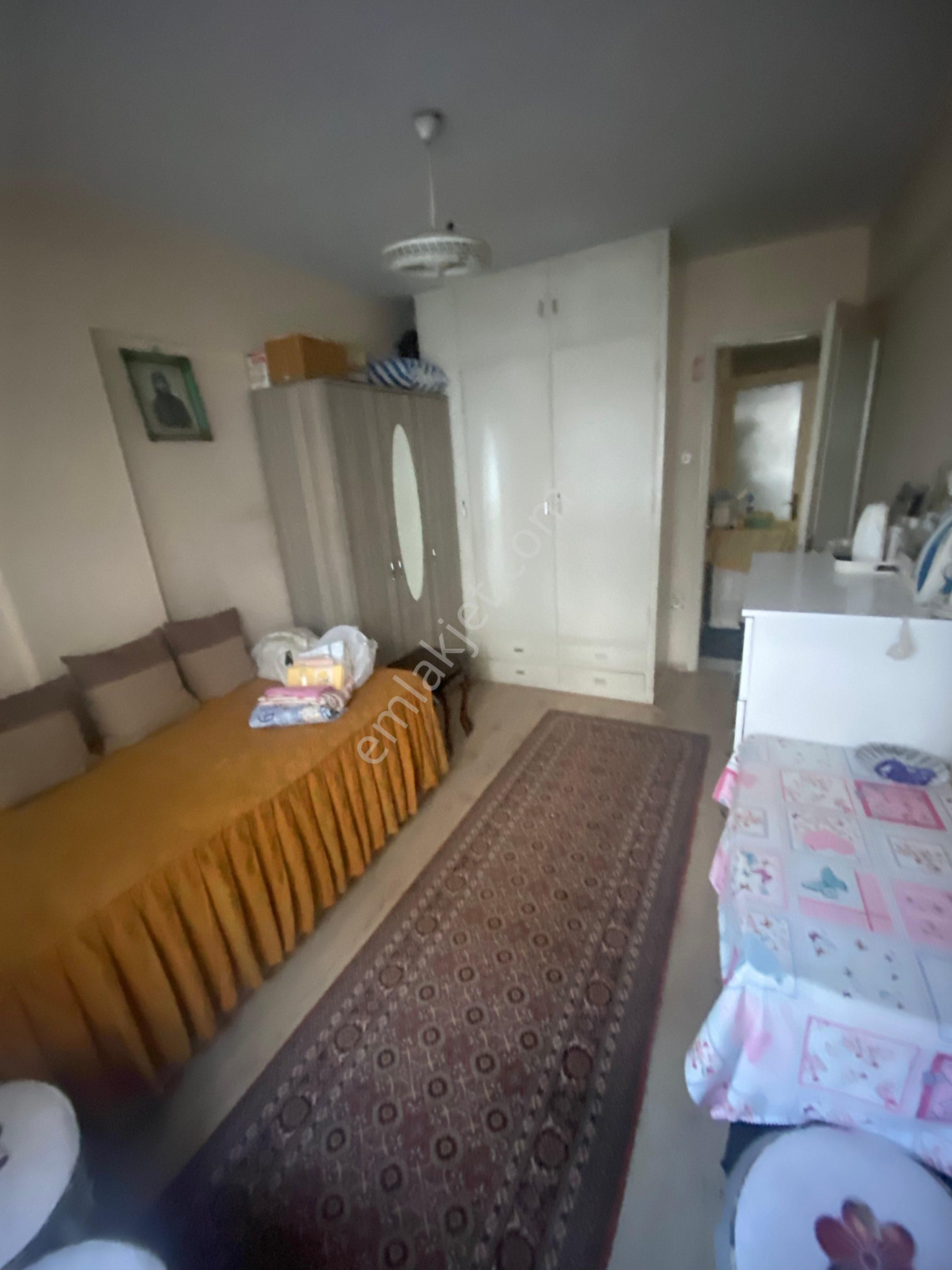 Cihangir Emlaktan Altıparmakta Satılık Kelepir Daire - Görsel 3