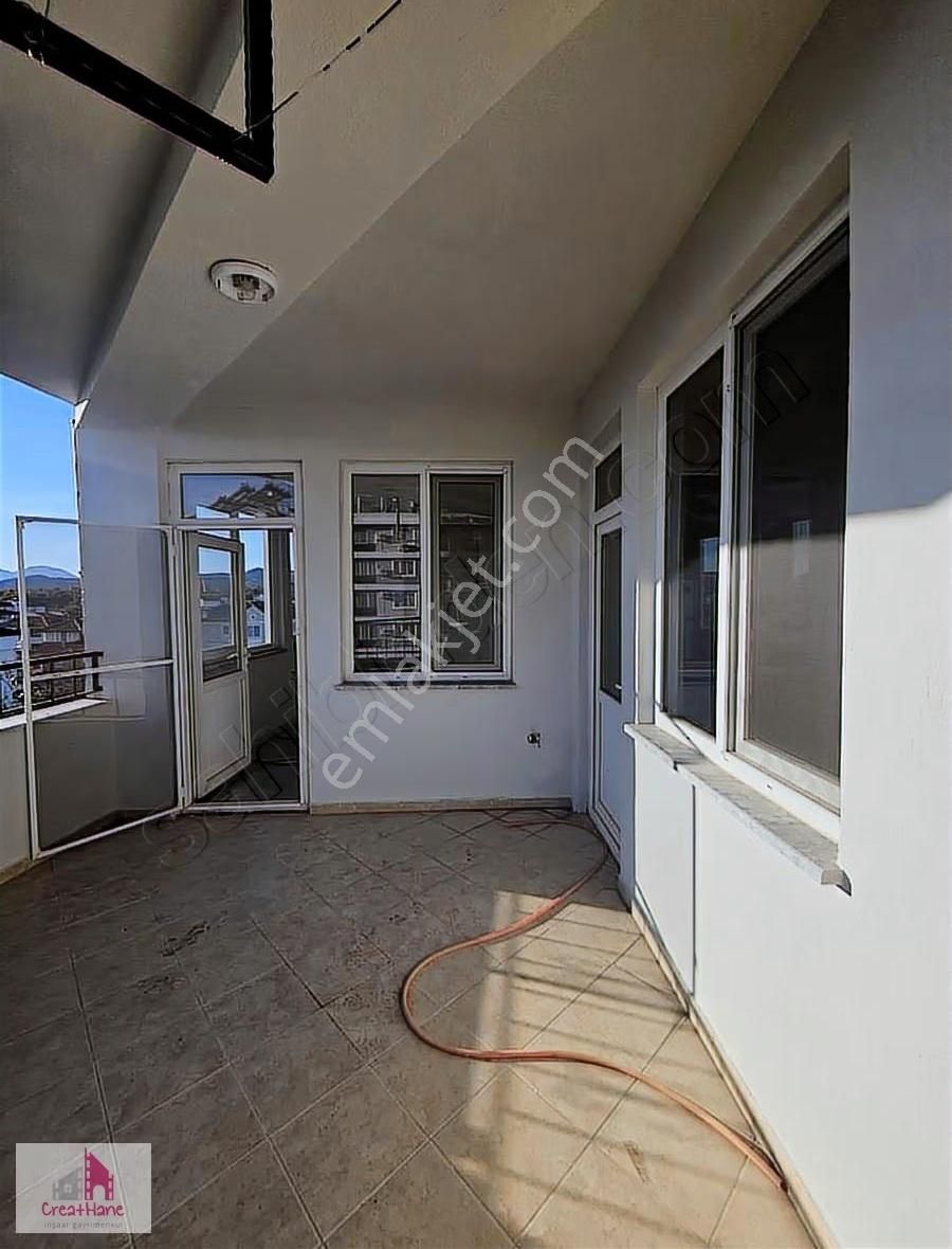 Yetkili Ofis - Altıntas'ın Kalbinde Geniş Ve Balkonlu 3+1 Daire - Görsel 18