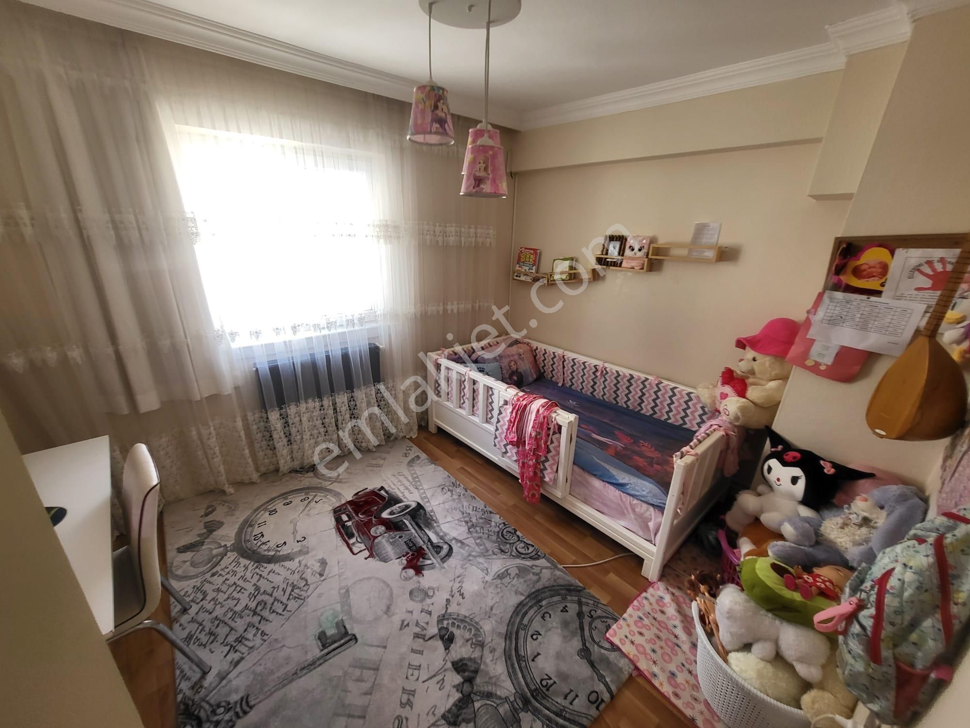 Kalecik Emlak'tan Merkez Mah. Beşyol Yakını 3+1 2.katta Yapılı Daire - Görsel 8