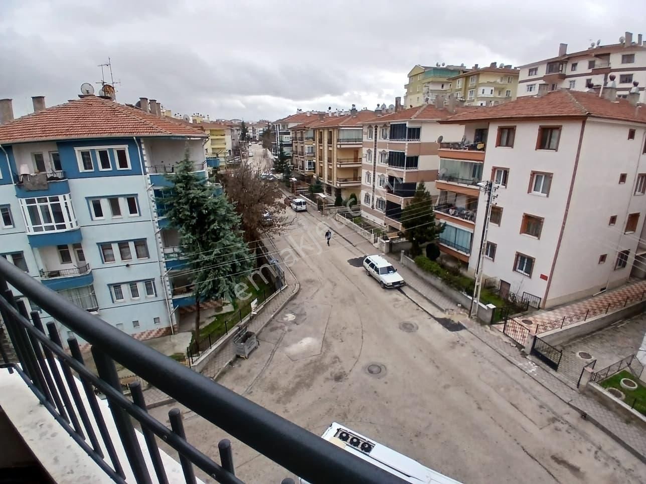 Selçuklu Mah'de 0 Bina'da Ön Cephe 2+1 Güzel Lokasyon Önü Açık - Görsel 8