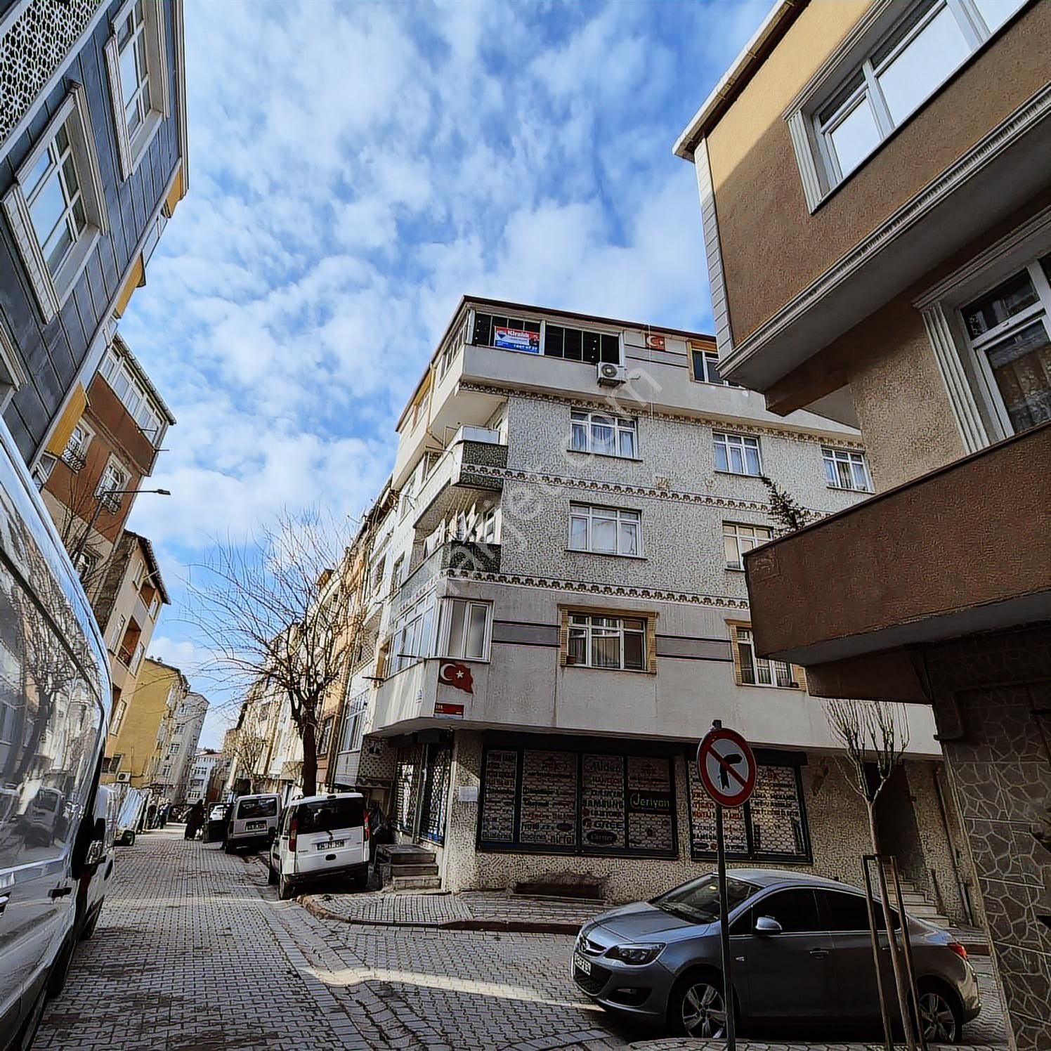 Merkezi Konumda, Isı Yalıtımlı, Aydınlık 2+1 Kiralık Daire - Görsel 27