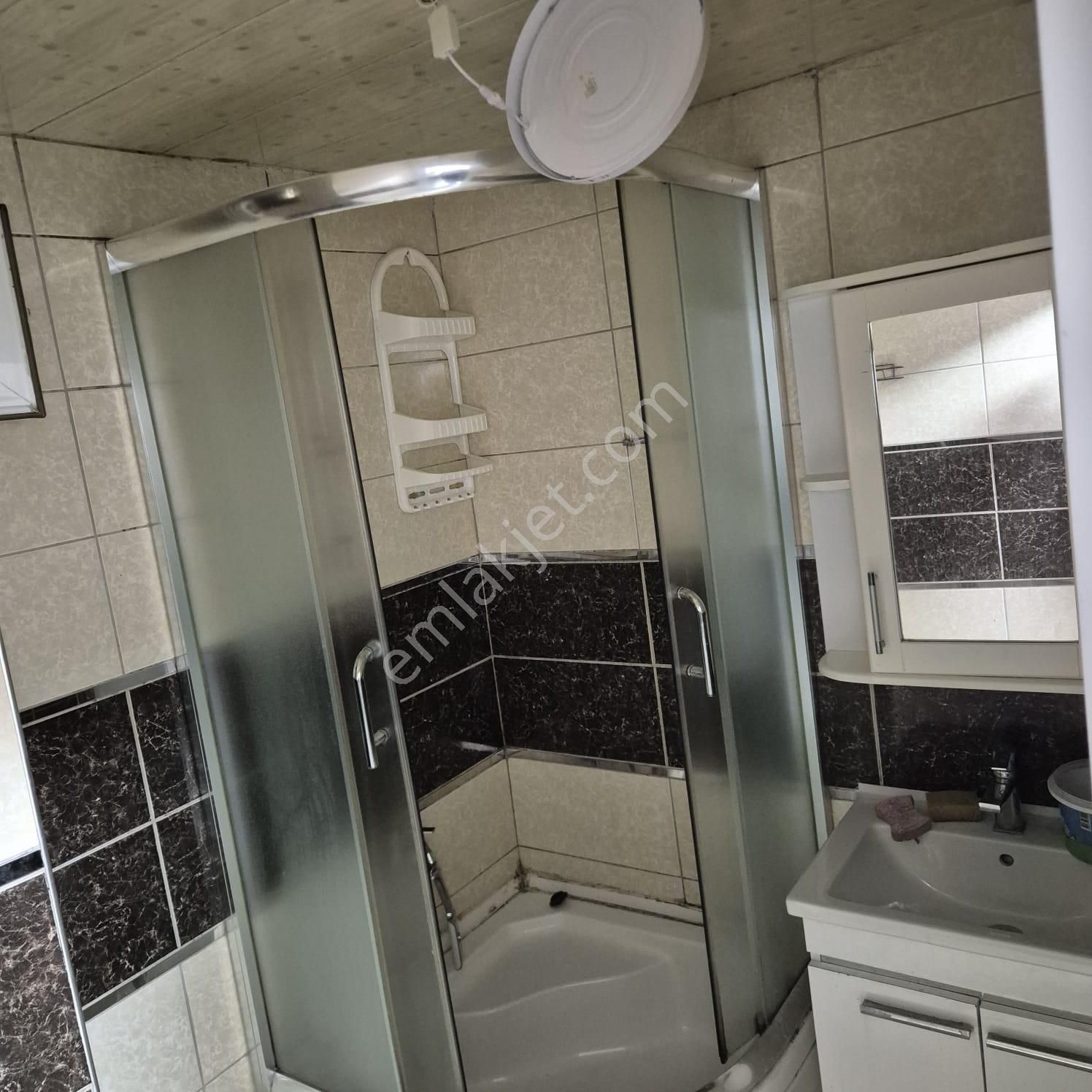 Merkezi Konumda, Isı Yalıtımlı, Aydınlık 2+1 Kiralık Daire - Görsel 24