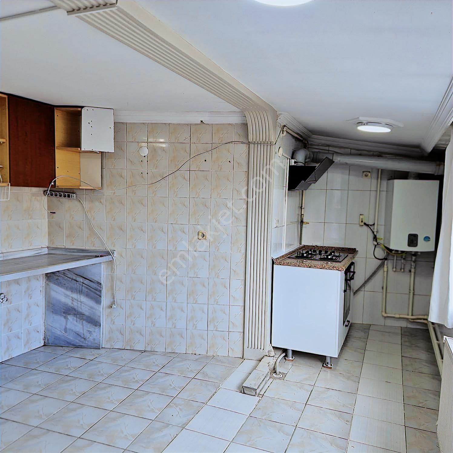 Merkezi Konumda, Isı Yalıtımlı, Aydınlık 2+1 Kiralık Daire - Görsel 5