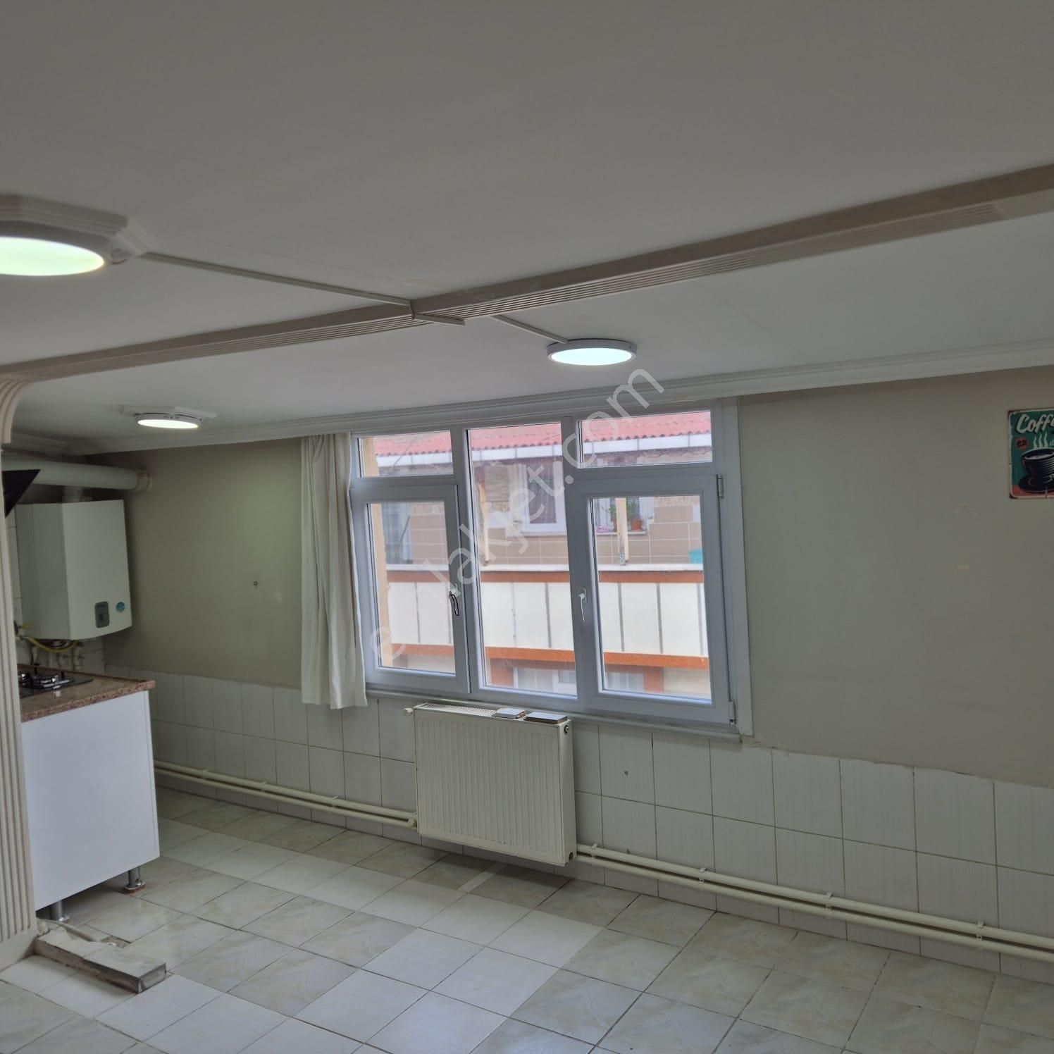 Merkezi Konumda, Isı Yalıtımlı, Aydınlık 2+1 Kiralık Daire - Görsel 6