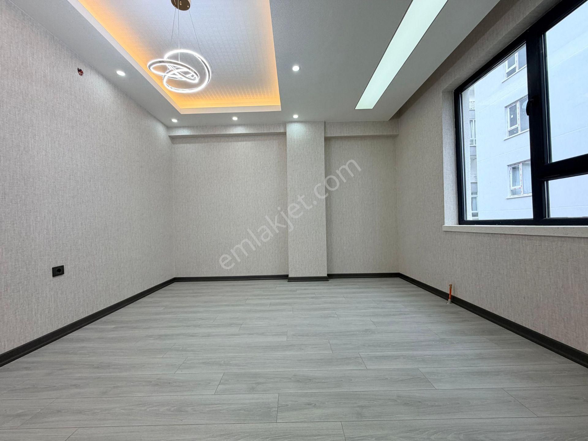 Evin Bizde Garantiden 3+1kalite Konfor Arayanlariçin İdail Daire - Görsel 31