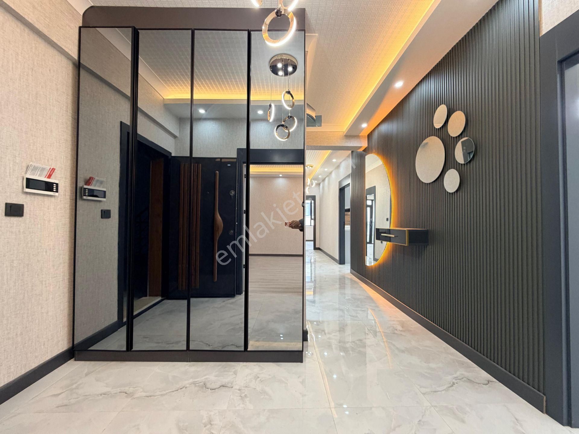 Evin Bizde Garantiden 3+1kalite Konfor Arayanlariçin İdail Daire - Görsel 24