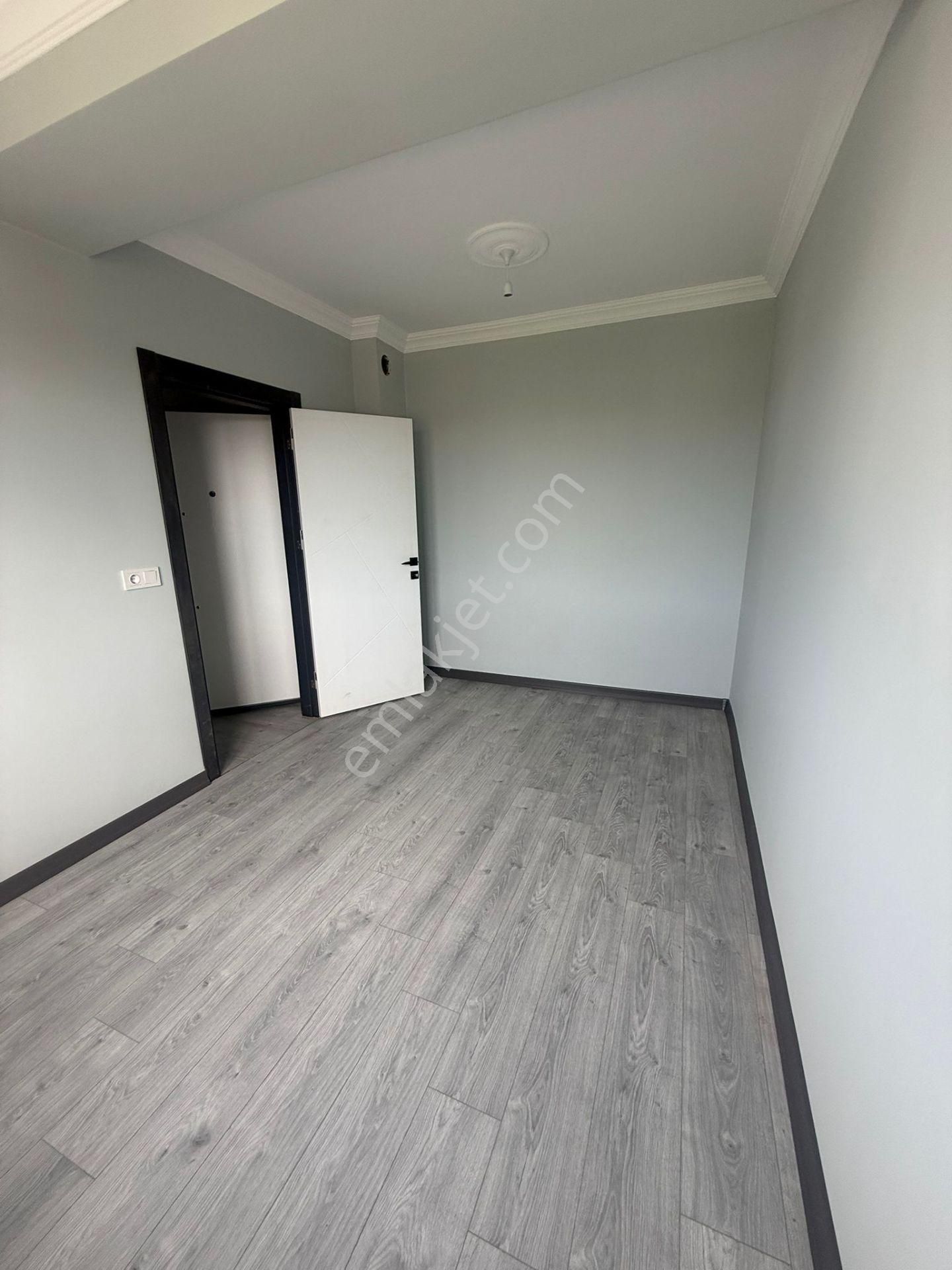 Göktürk Gayrimenkul'den Çobançeşme Mah 1+1 Satılık Daire