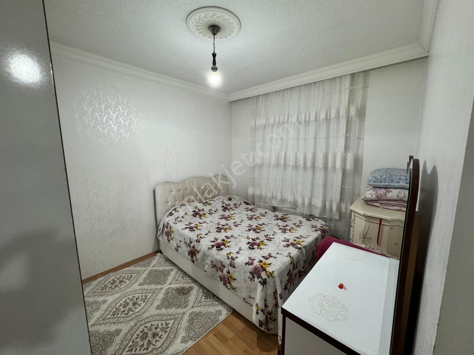 Seyrantepe C Bloklarda Satılık 3+1 Bakımlı Yüksek Giriş Daire - Görsel 22