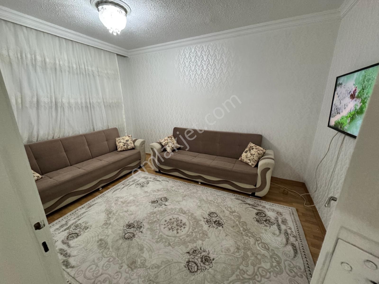 Seyrantepe C Bloklarda Satılık 3+1 Bakımlı Yüksek Giriş Daire - Görsel 12