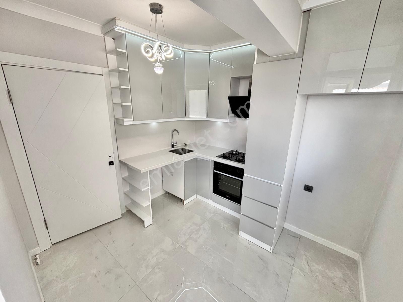 ⫸onur Yıldırım'dan Satılık Ön Cephe Arakat İçi Yapılı 2+1 Daire - Görsel 9