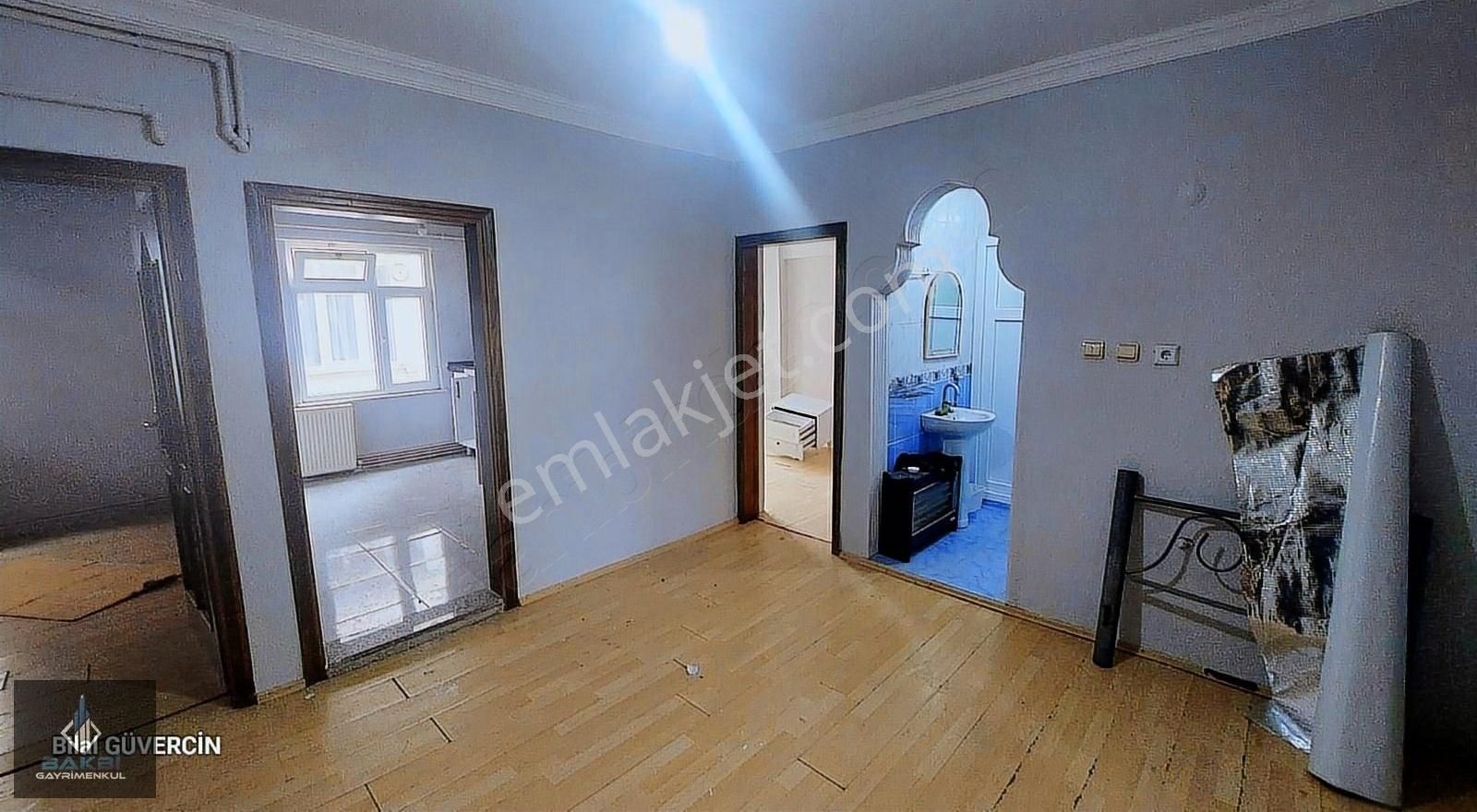 Arnavutköy M.kemalpaşa Kiralık Daire