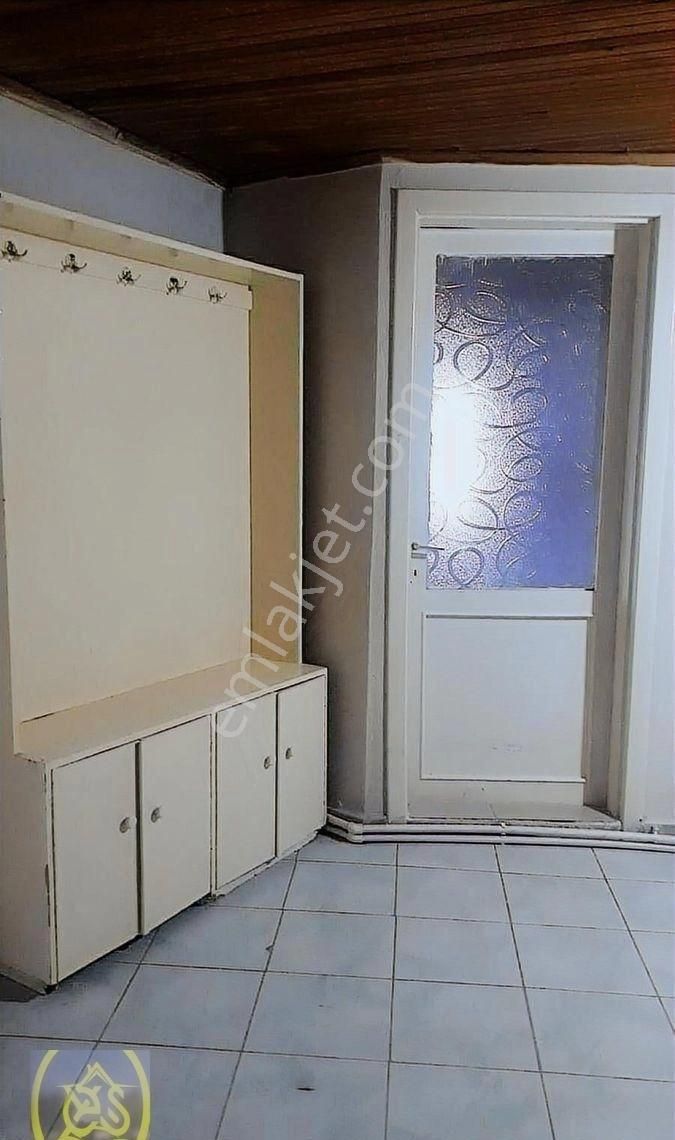 Topraklık Salı Pazarı Yakınında 2+1 Kiralık Daire - Görsel 22