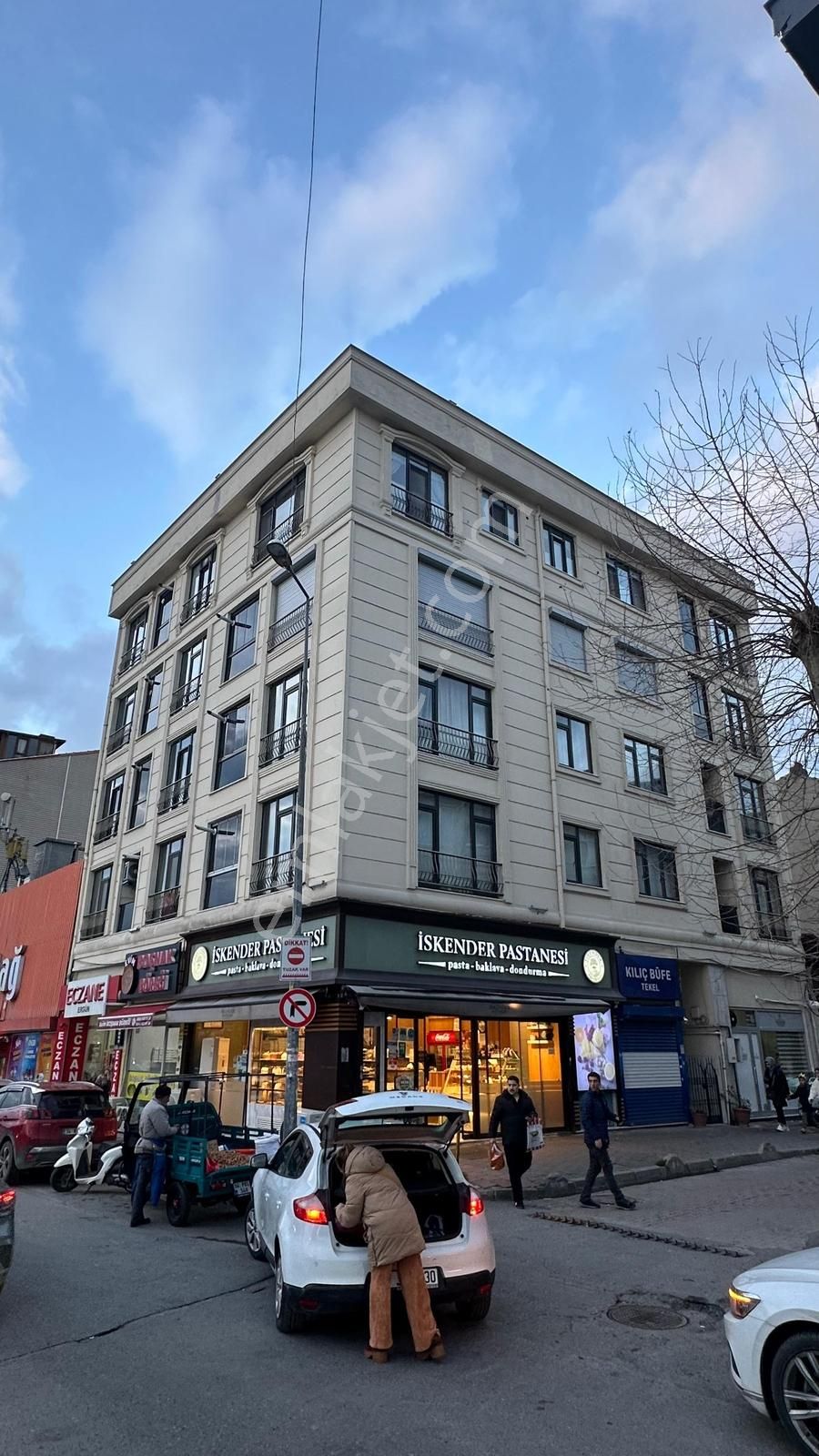 Rami Yenimahalle'de Mahzarbey Caddede 2+1 Balkonlu