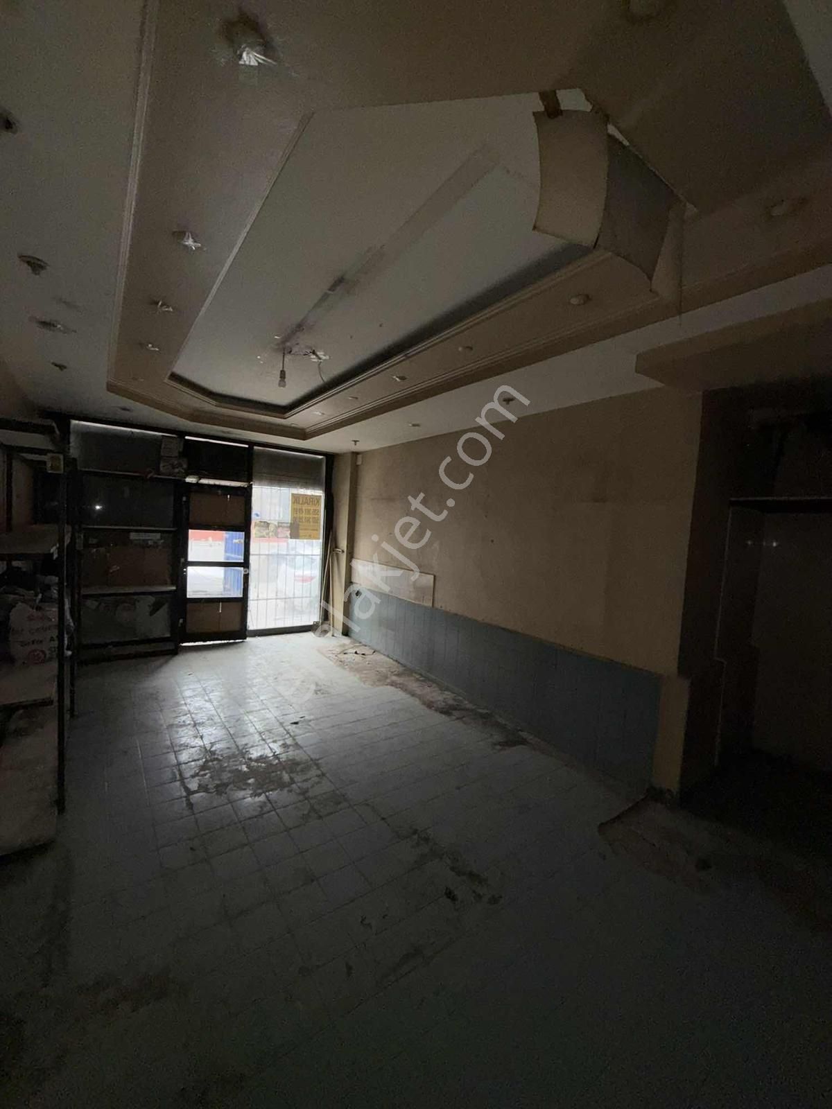 Sürşen Premium Group'tan Zafere Yürüme Mesafesi Kiralık Dükkan - Görsel 4