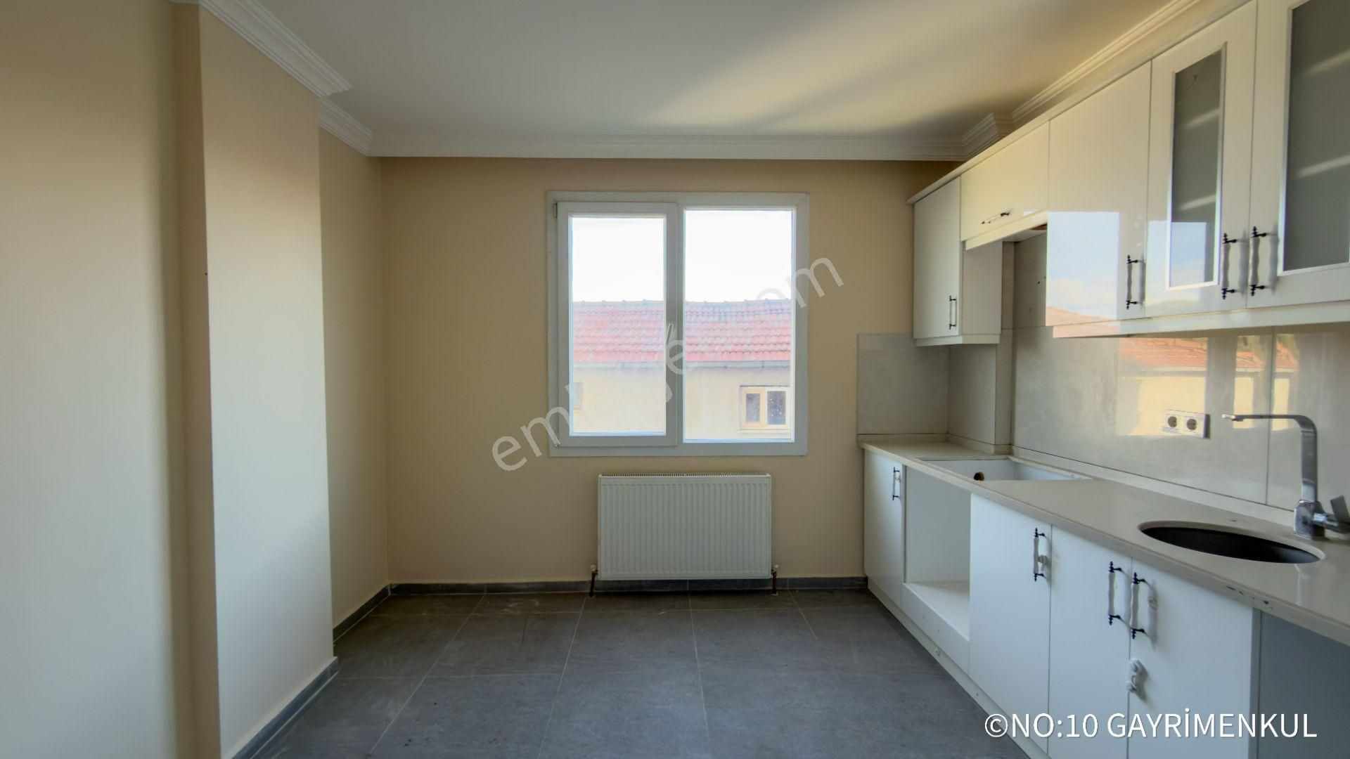 No:10 Gayrimenkul’den | Merkezde Cadde Üstü | Ara Kat 3+1 | Ebeveyn Banyolu - Görsel 17