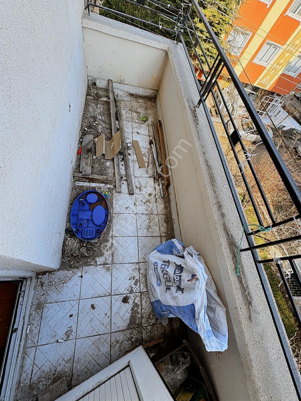 Ulukan'dan İstasyon Mah'de Ön Cephe Ara Kat Satılık 3+1 Daire - Görsel 31