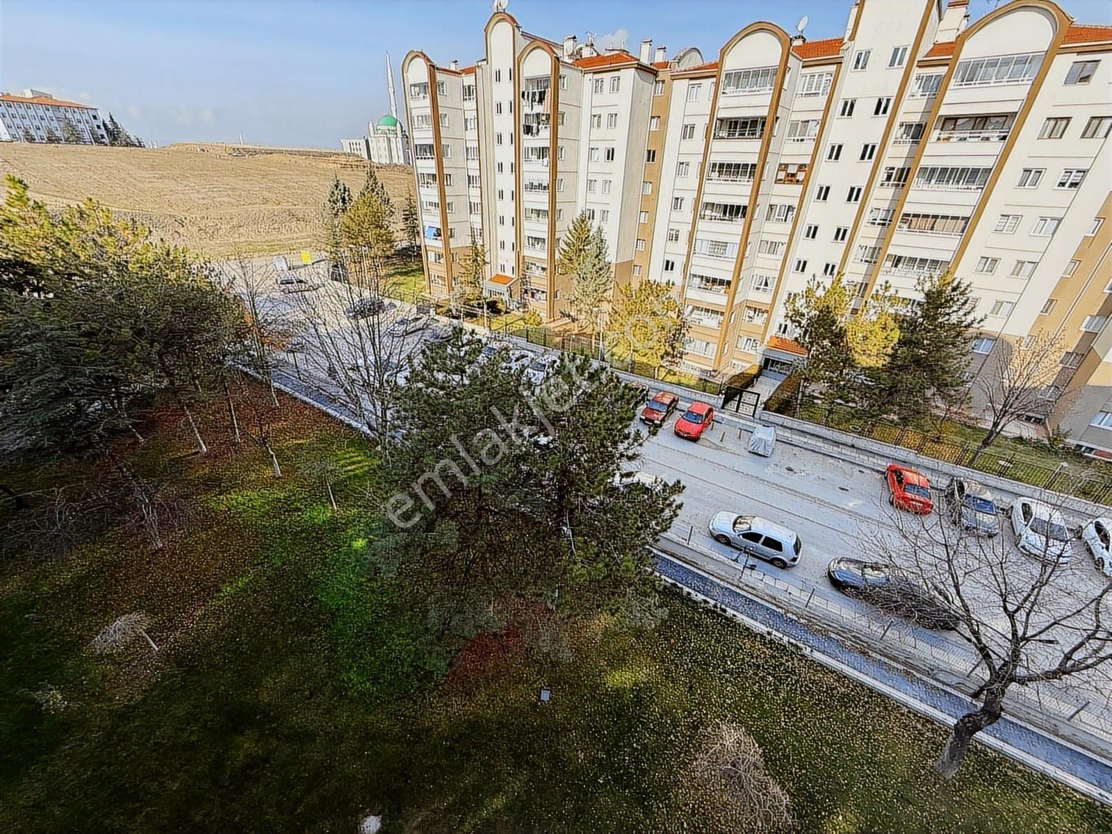 Ulukan'dan Oğuzlar'da Ara Kat Asansörlü Site İçerisi Kaçmaz 3+1 - Görsel 35