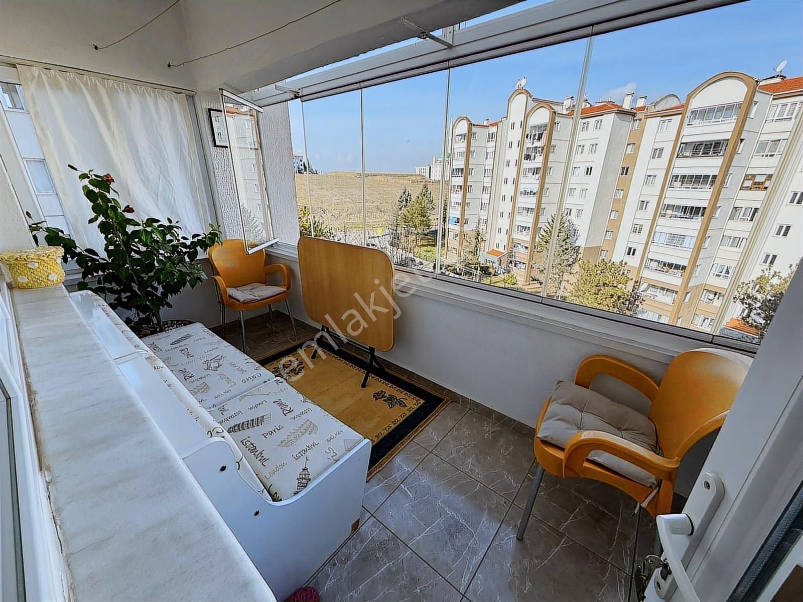 Ulukan'dan Oğuzlar'da Ara Kat Asansörlü Site İçerisi Kaçmaz 3+1 - Görsel 8