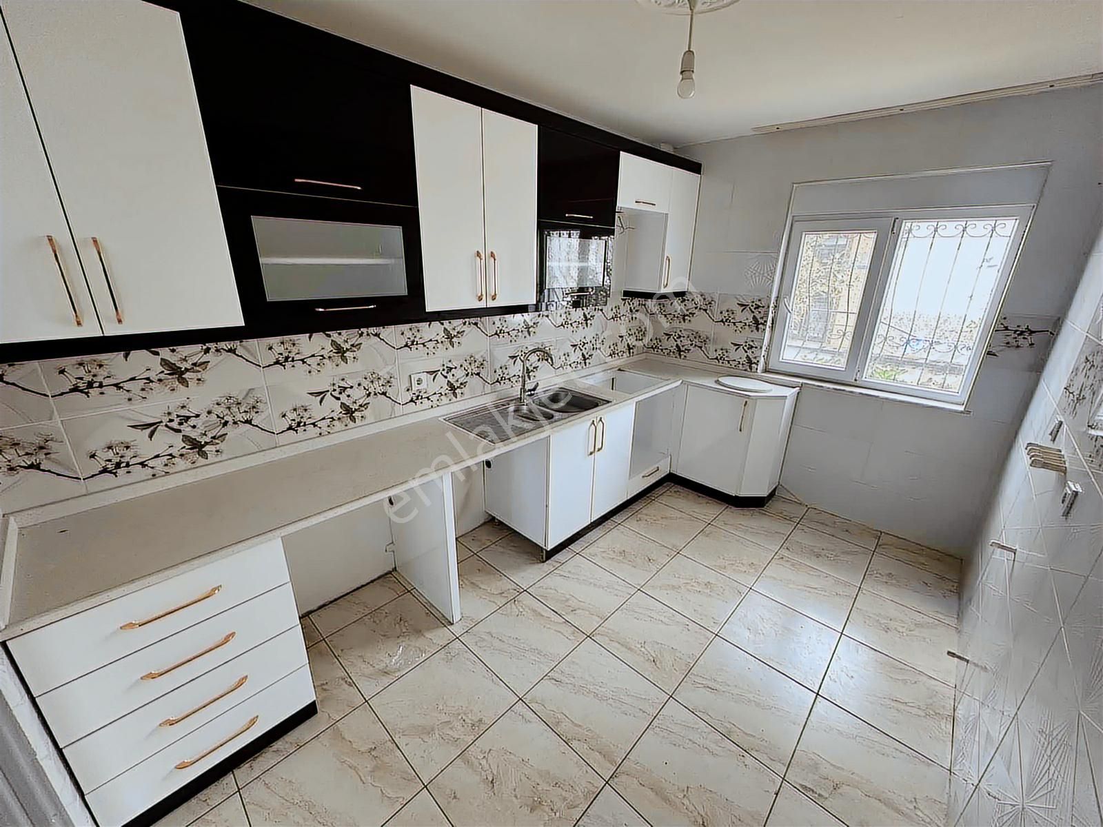 Gazi Mah Tramvaya Adım Mesafede 2+1 Y.giriş Satılık Daire - Görsel 11