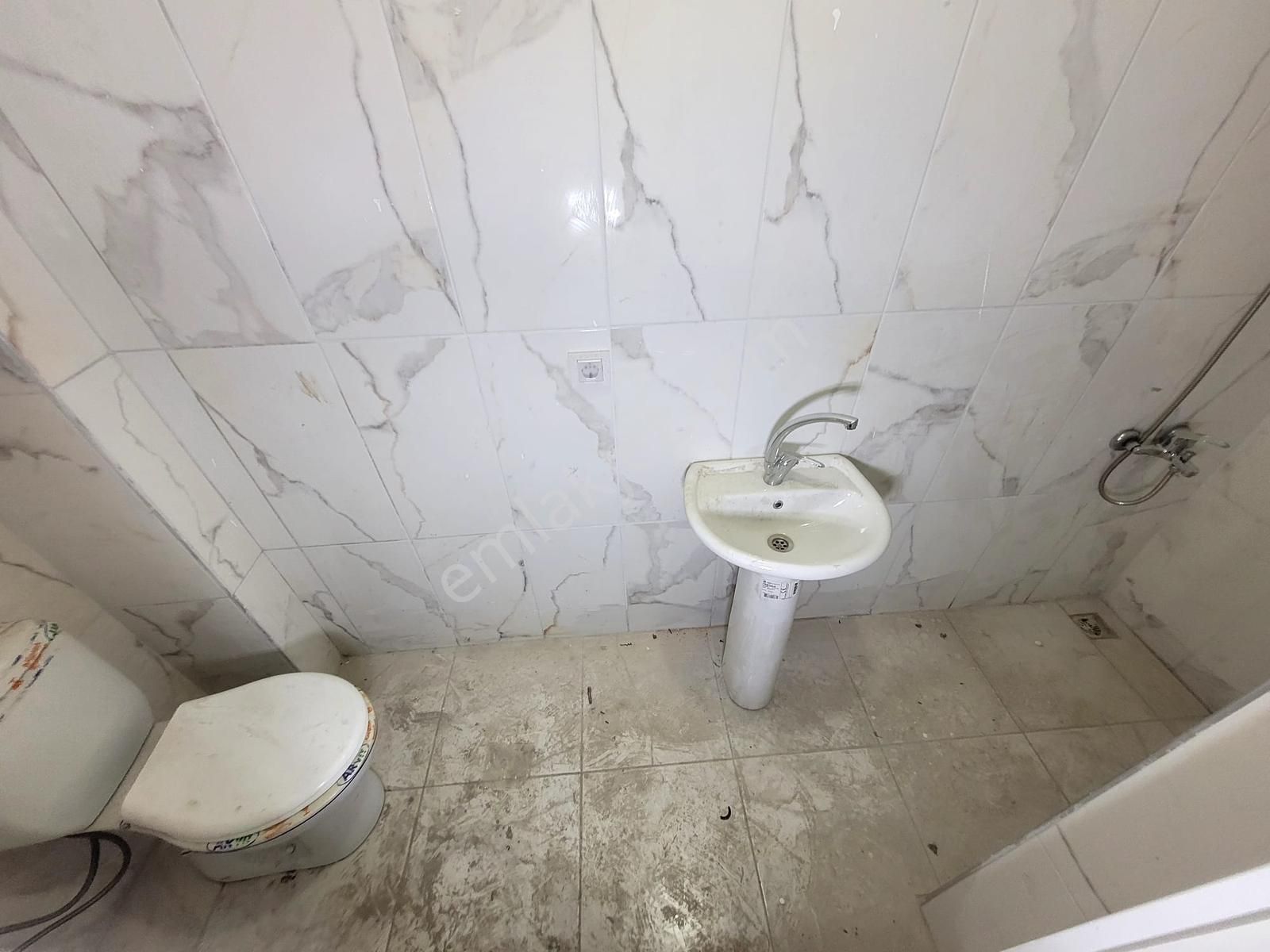 Yeni Yapılan Gündüz Bakımevi Karşısı 3+1 Ön Cephe Ara Kat Daire - Görsel 21