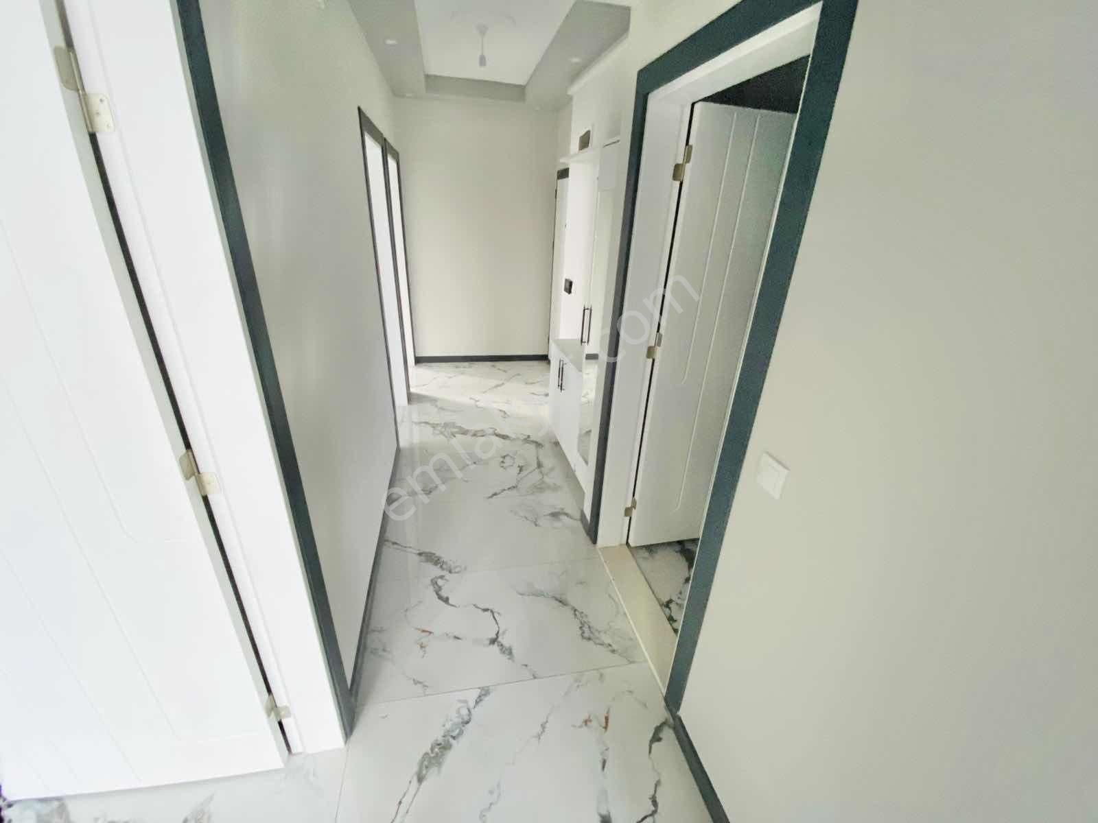 ꔪyalçın'dan ▀▄bahçelievler'de Ön Cephe Ayrı Mutfaklı Sıfır 2+1▀▄ - Görsel 12