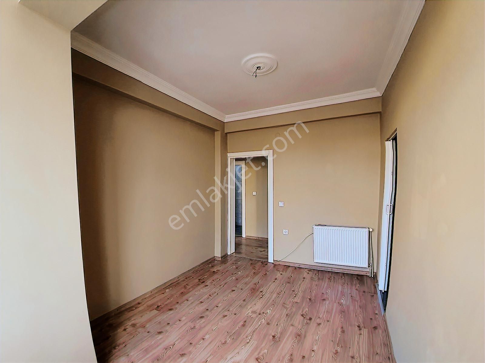 Hatay Murat Reis Mahallesinde Doğalgazlı Kiralık Daire - Görsel 15