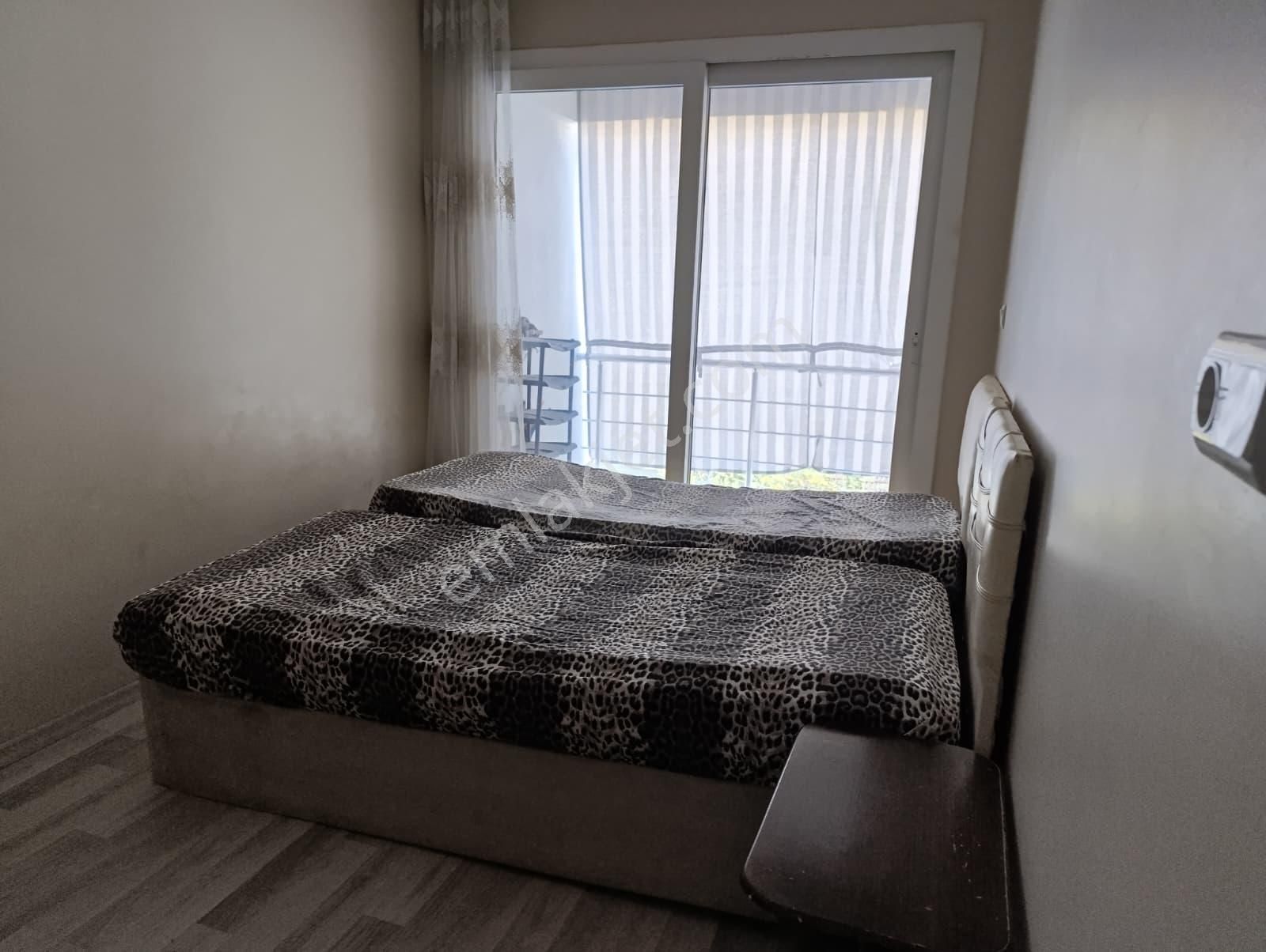 Sümer Mahallesi 3. Kat Balkonlu 2+0 Ayrı Mutfak Eşyalı Daire - Görsel 7