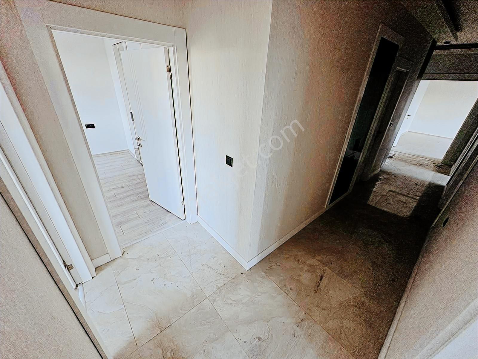 Ulukan'dan Ahi Mesut Mah'de E.banyolu G.odalı Satılık 4+1 Daire! - Görsel 2