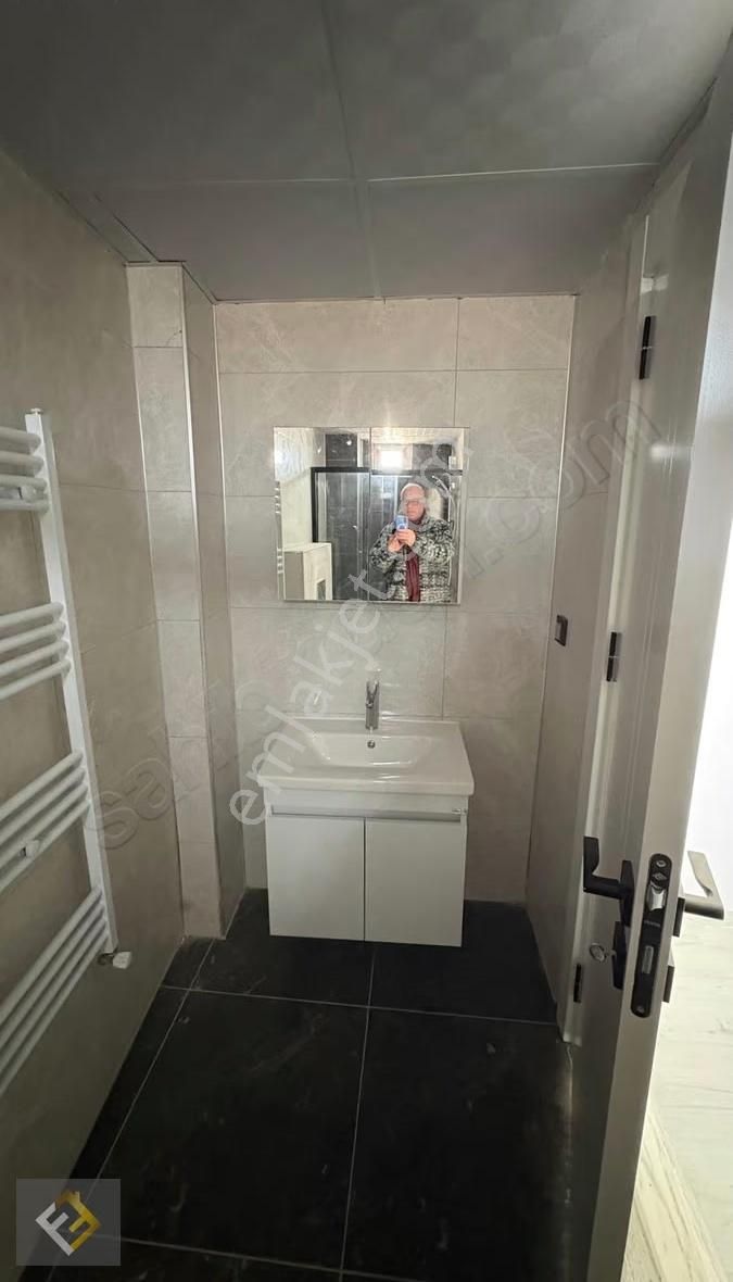 Furkan Emlak Çay Çarşı Merkezde Sıfır 3+1 Satılık Lüks Daireler - Görsel 3