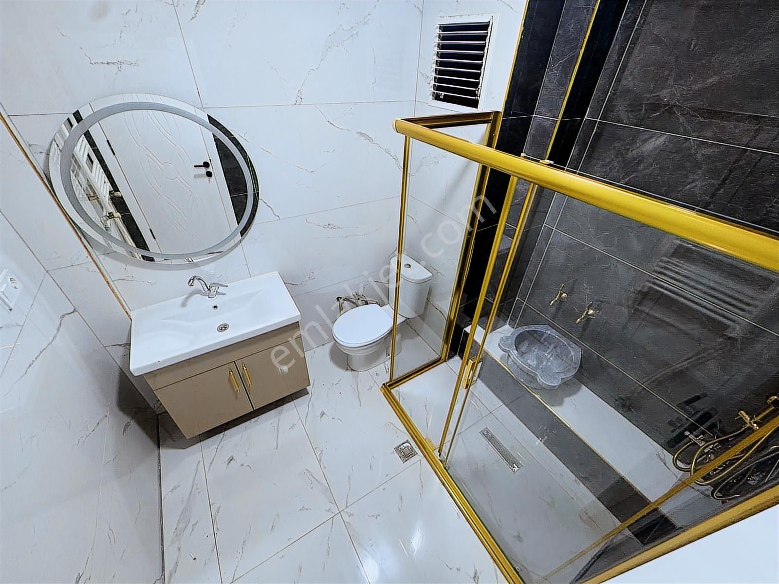 Ulukan'dan Pınarbaşı Mah'de Ön Cephe Asansörlü Full Yapılı 3+1 - Görsel 32