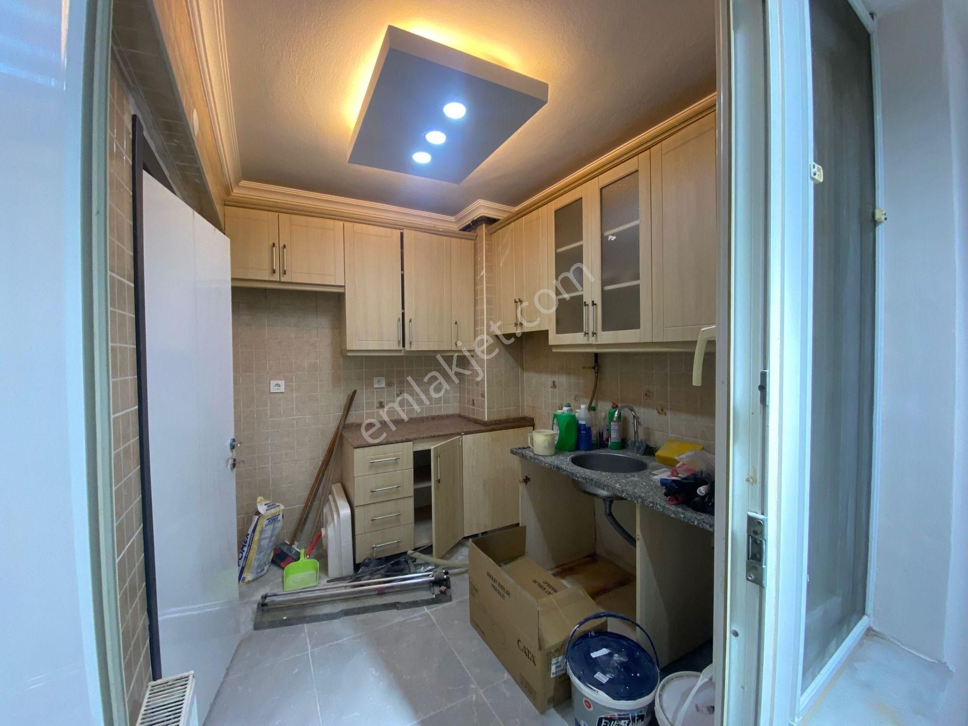 Acill Karabağlar Doğanay Mah.de Üzümcü Okulu Yakını 3+1 100m2 Dgazlı İçerisi Bakımlı Satılık Daire - Görsel 20