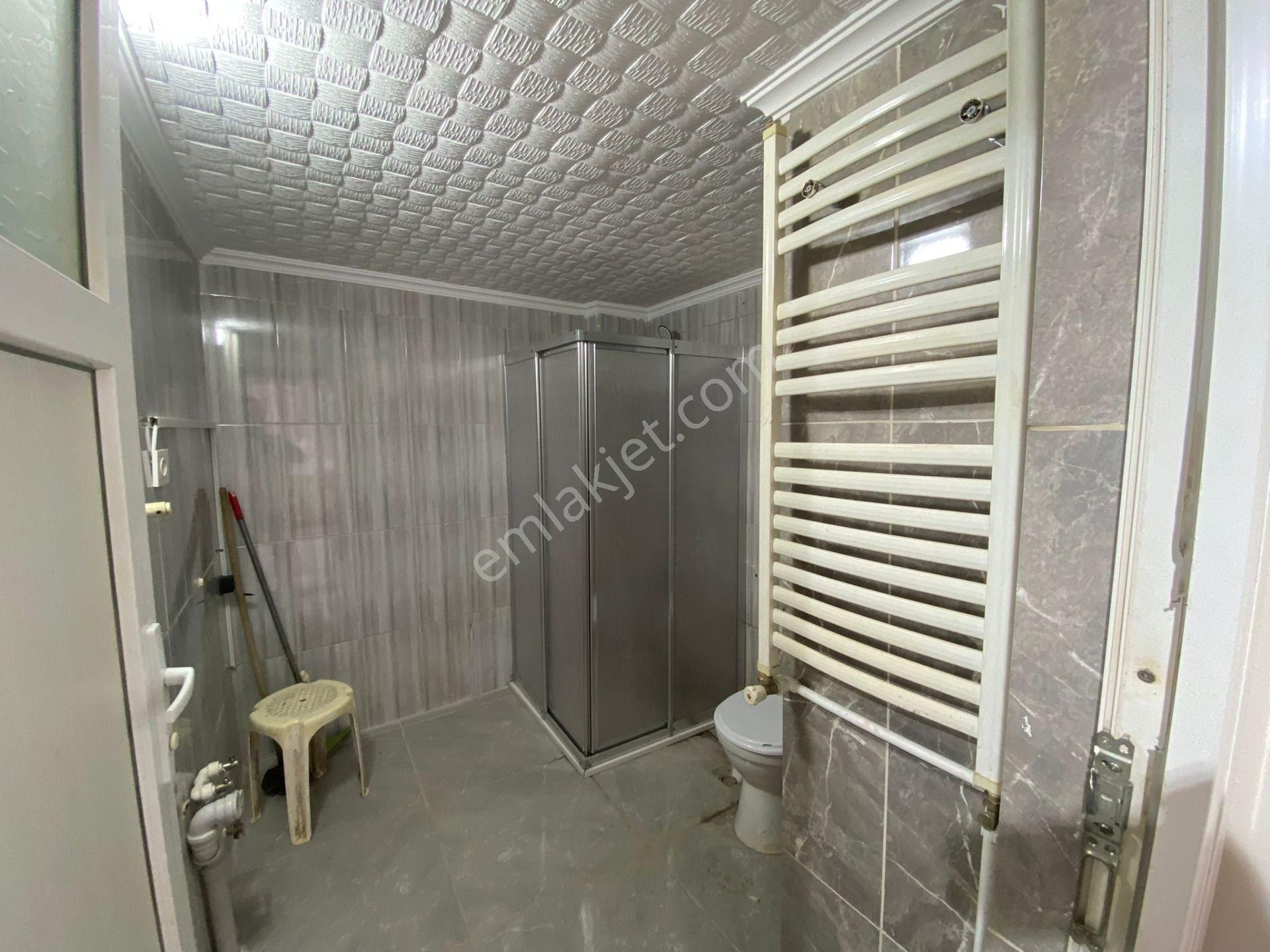 Acill Karabağlar Doğanay Mah.de Üzümcü Okulu Yakını 3+1 100m2 Dgazlı İçerisi Bakımlı Satılık Daire - Görsel 25