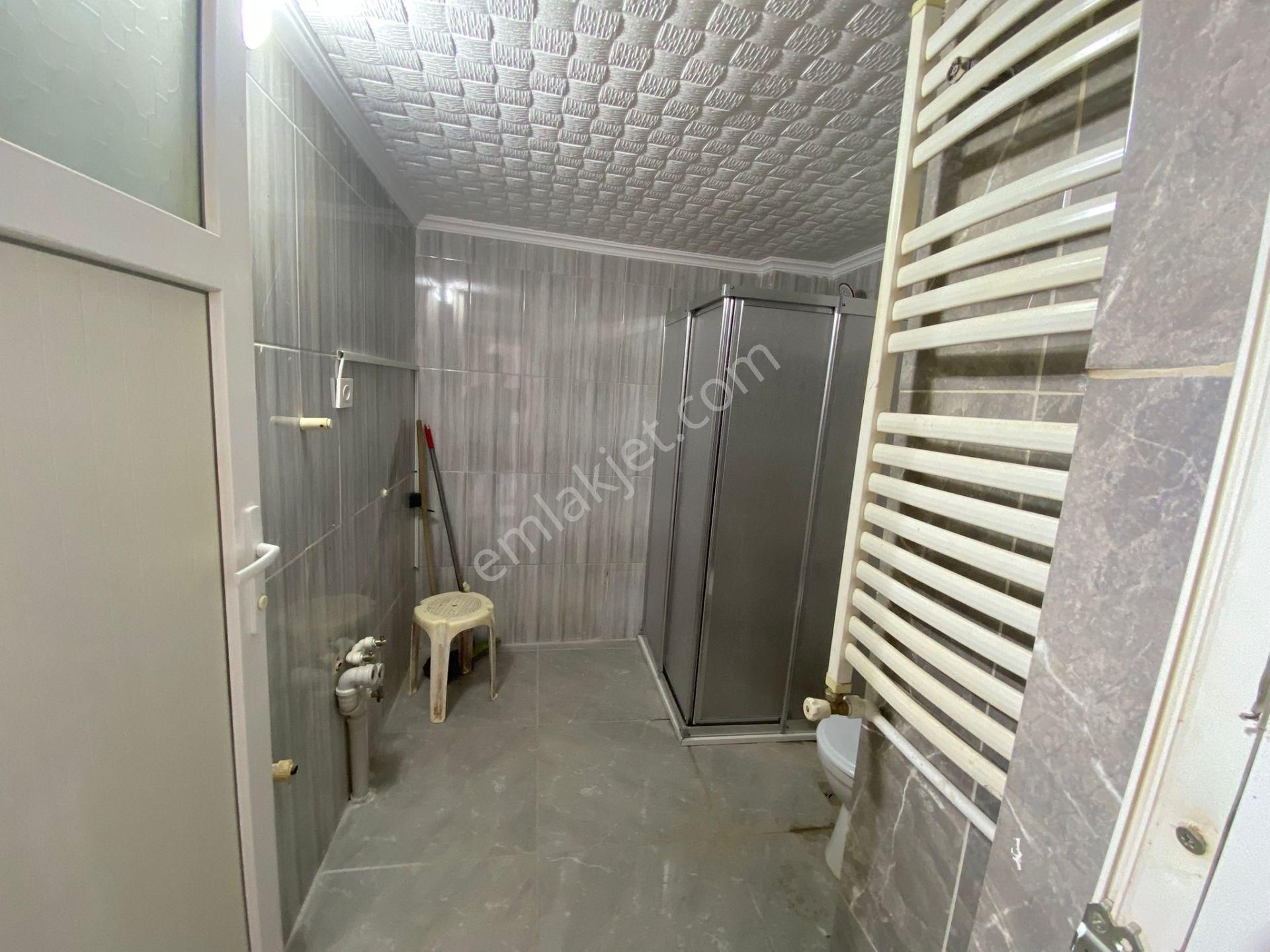 Acill Karabağlar Doğanay Mah.de Üzümcü Okulu Yakını 3+1 100m2 Dgazlı İçerisi Bakımlı Satılık Daire - Görsel 23